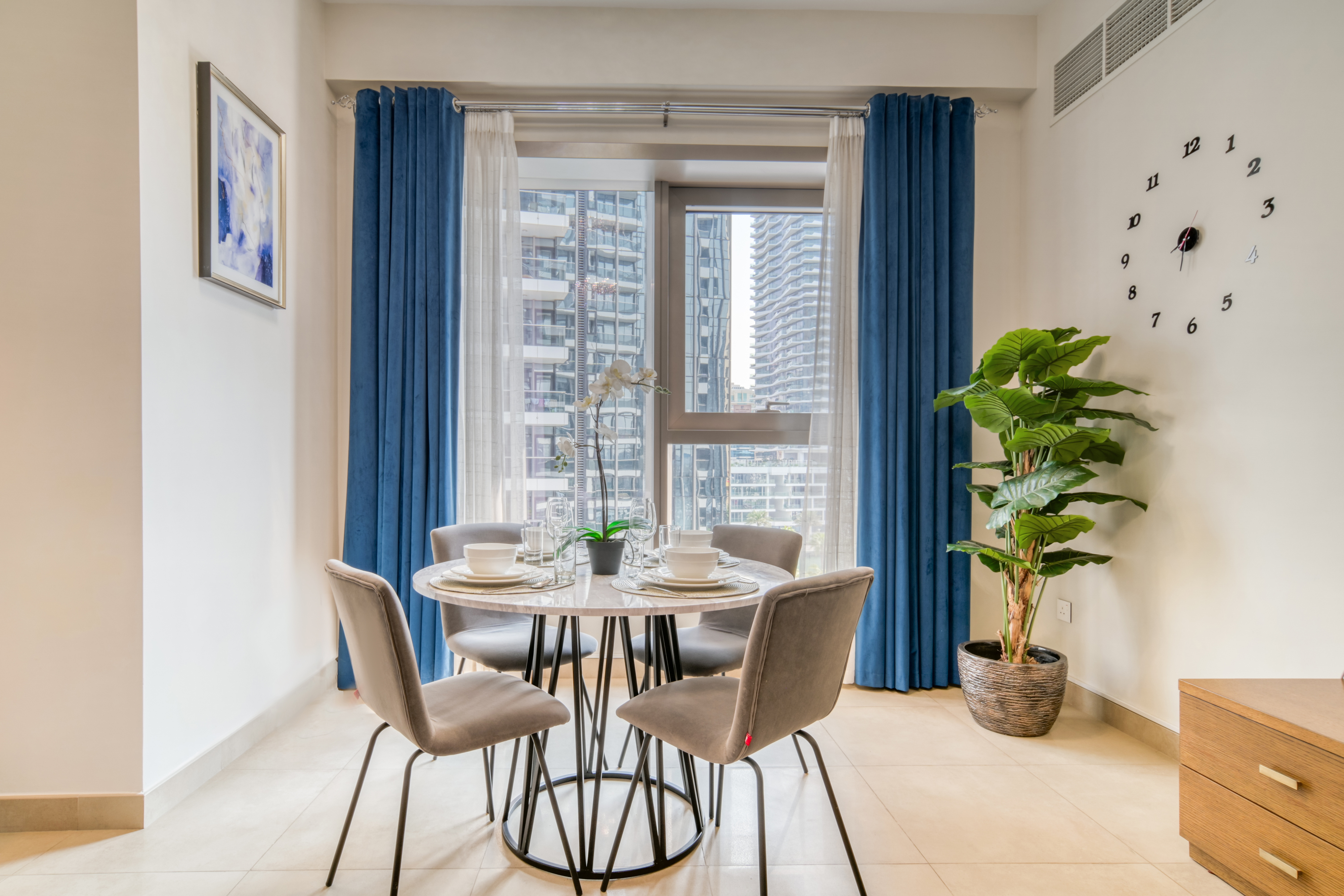 VACANT UPON TRANSFER | MARINA VIEWS | URGENT SALE — Photo 5