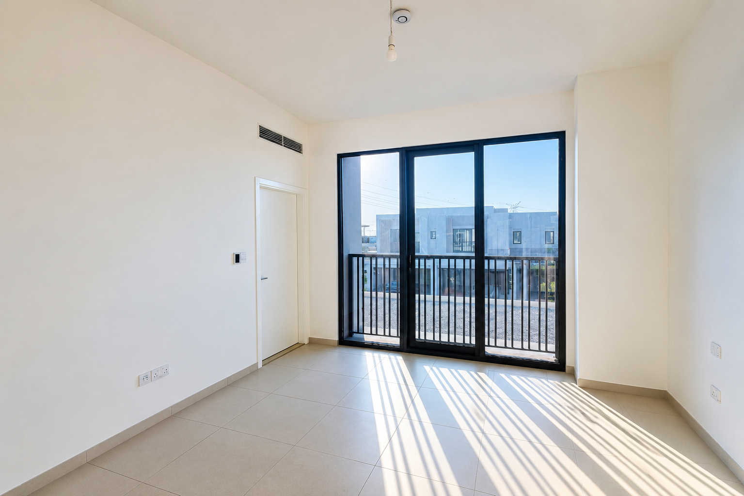 Bright Layout | Unfurnished Studio | Community View