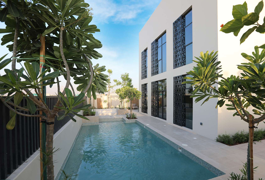 Lagoon-Side Serenity | Modern Townhouse | Sharjah