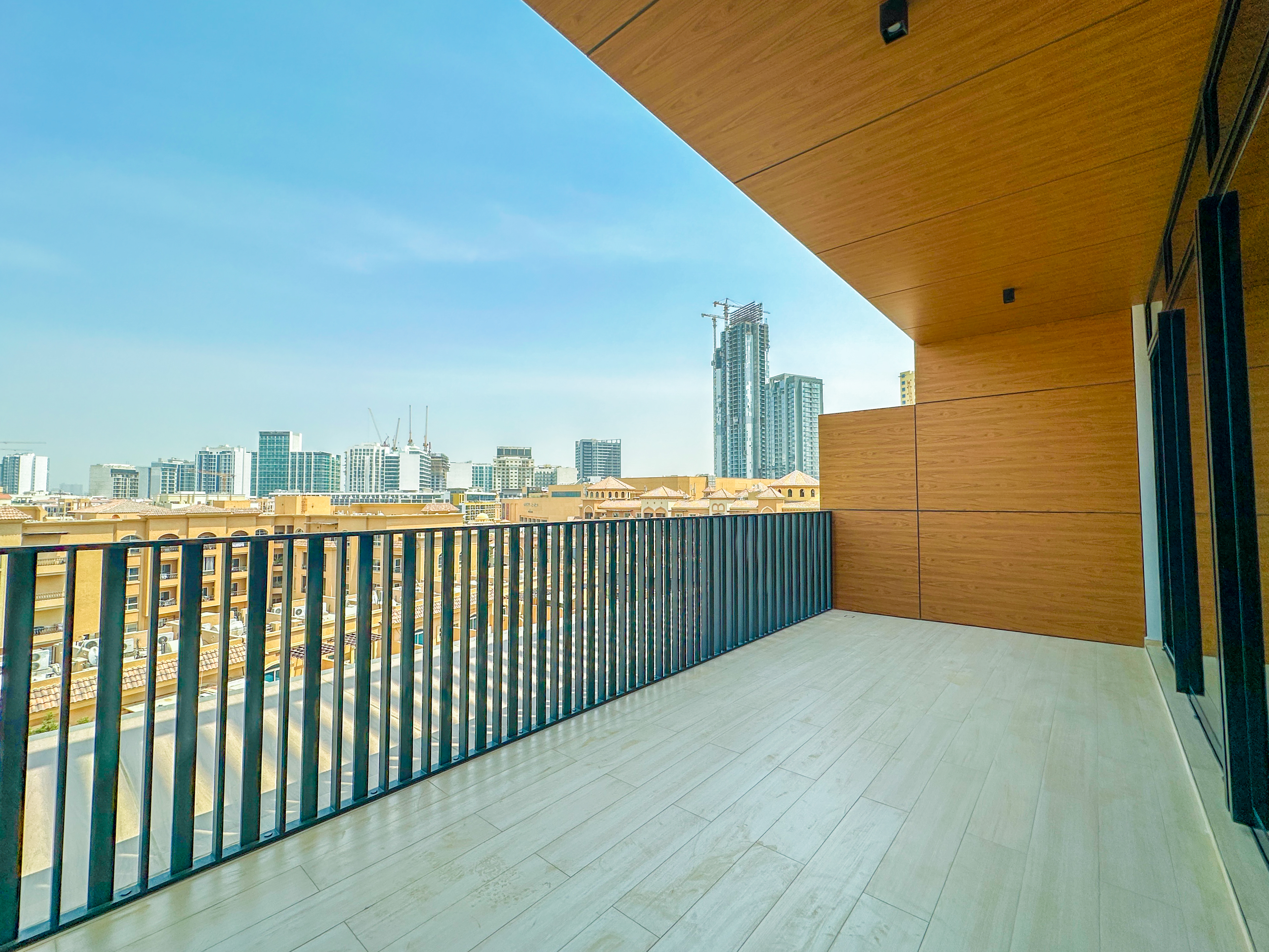 Spacious Layout | Luxury Living | Well-Maintained