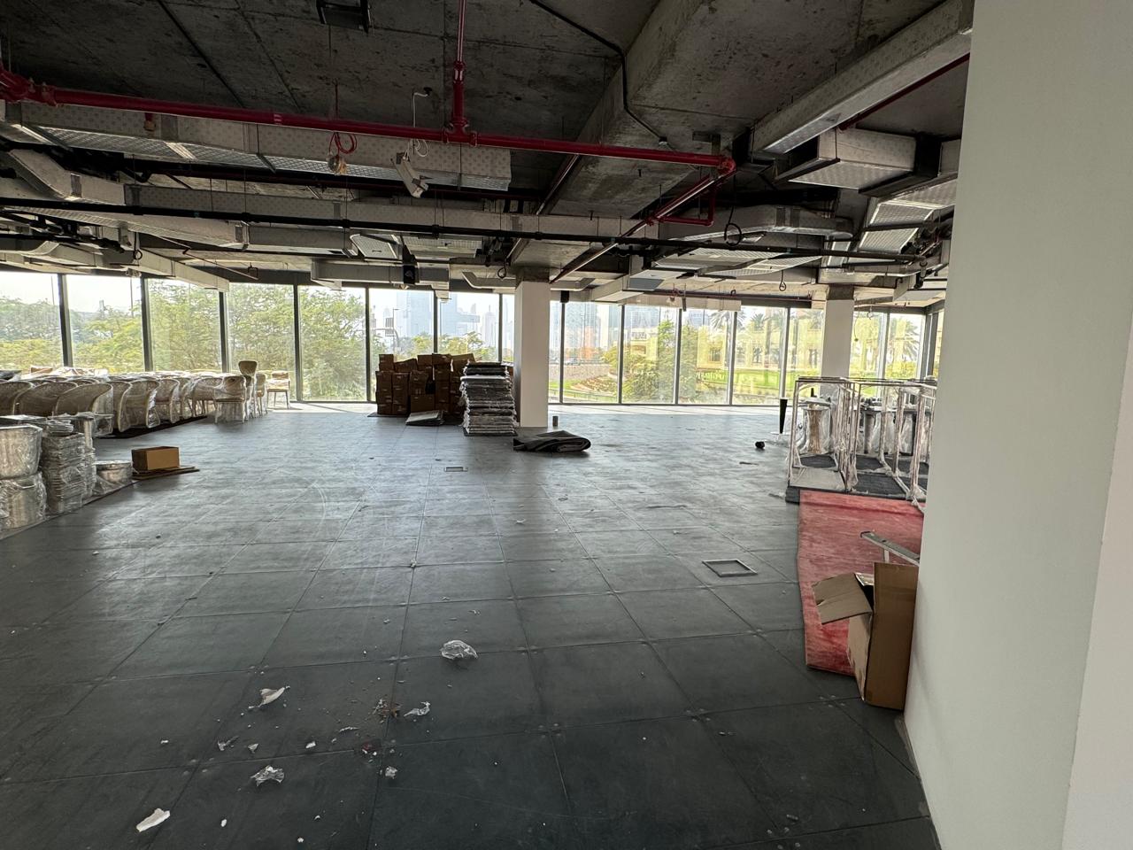 Unfurnished | Bright and Spacious | Semi Fitted