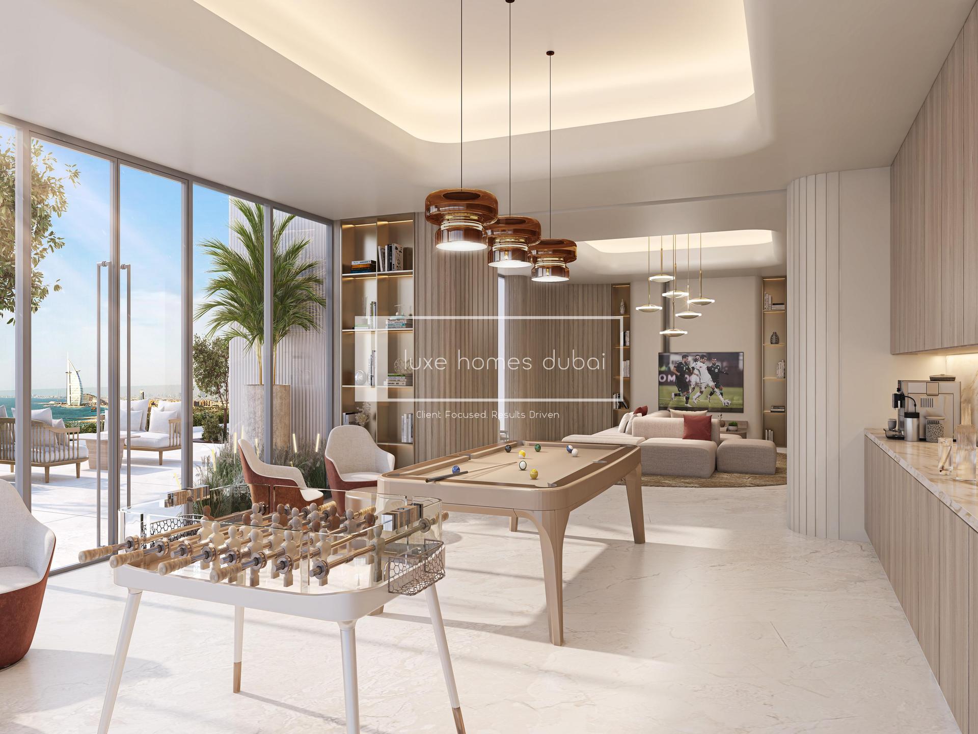 Luxury Living | High Floor | Palm View