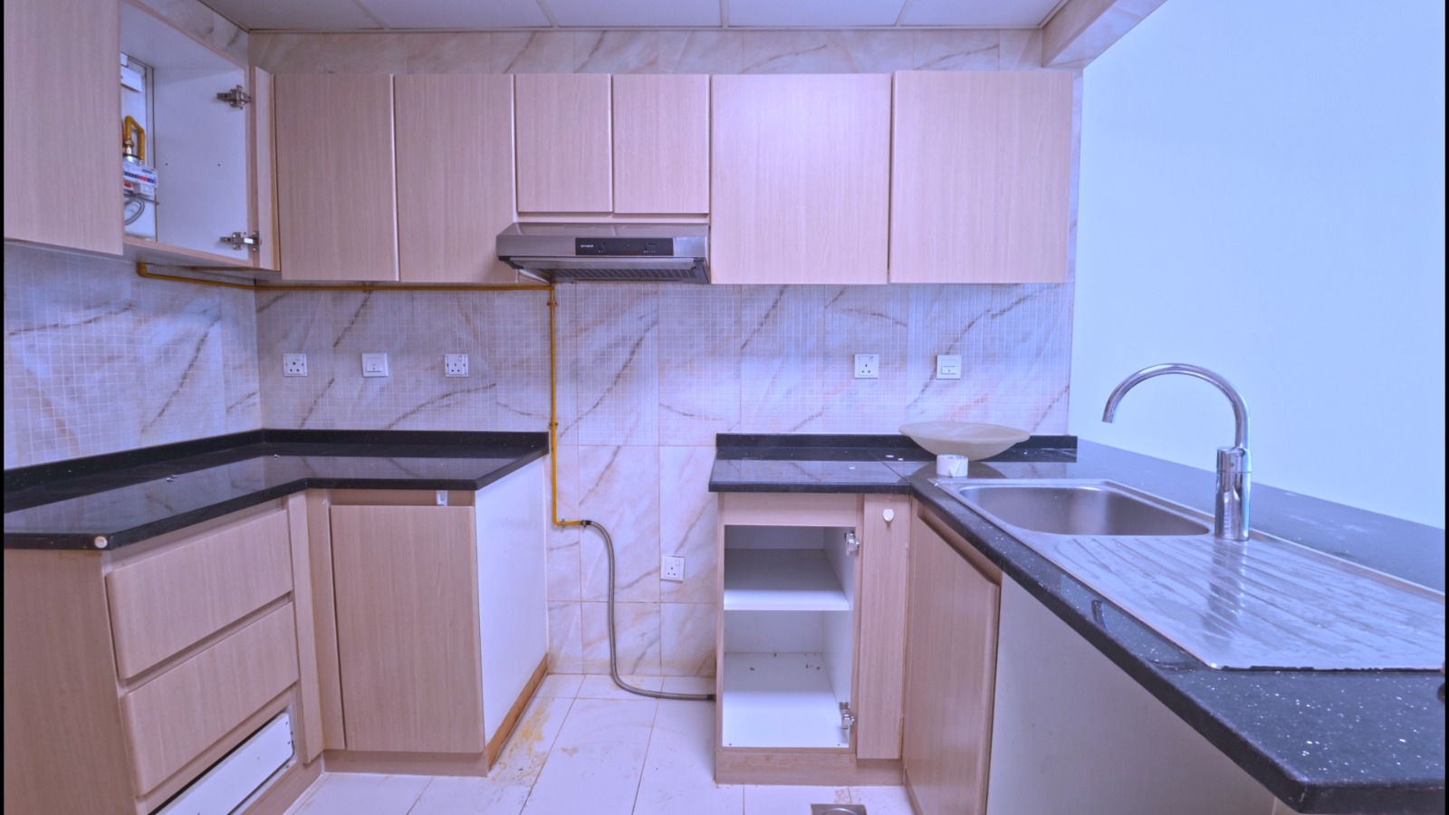 Bright 1BR | Unfurnished | Well Maintained | Ready to Move In