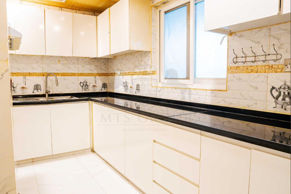 4 cheques | Fully Upgraded | 3BR + Maid | End Unit