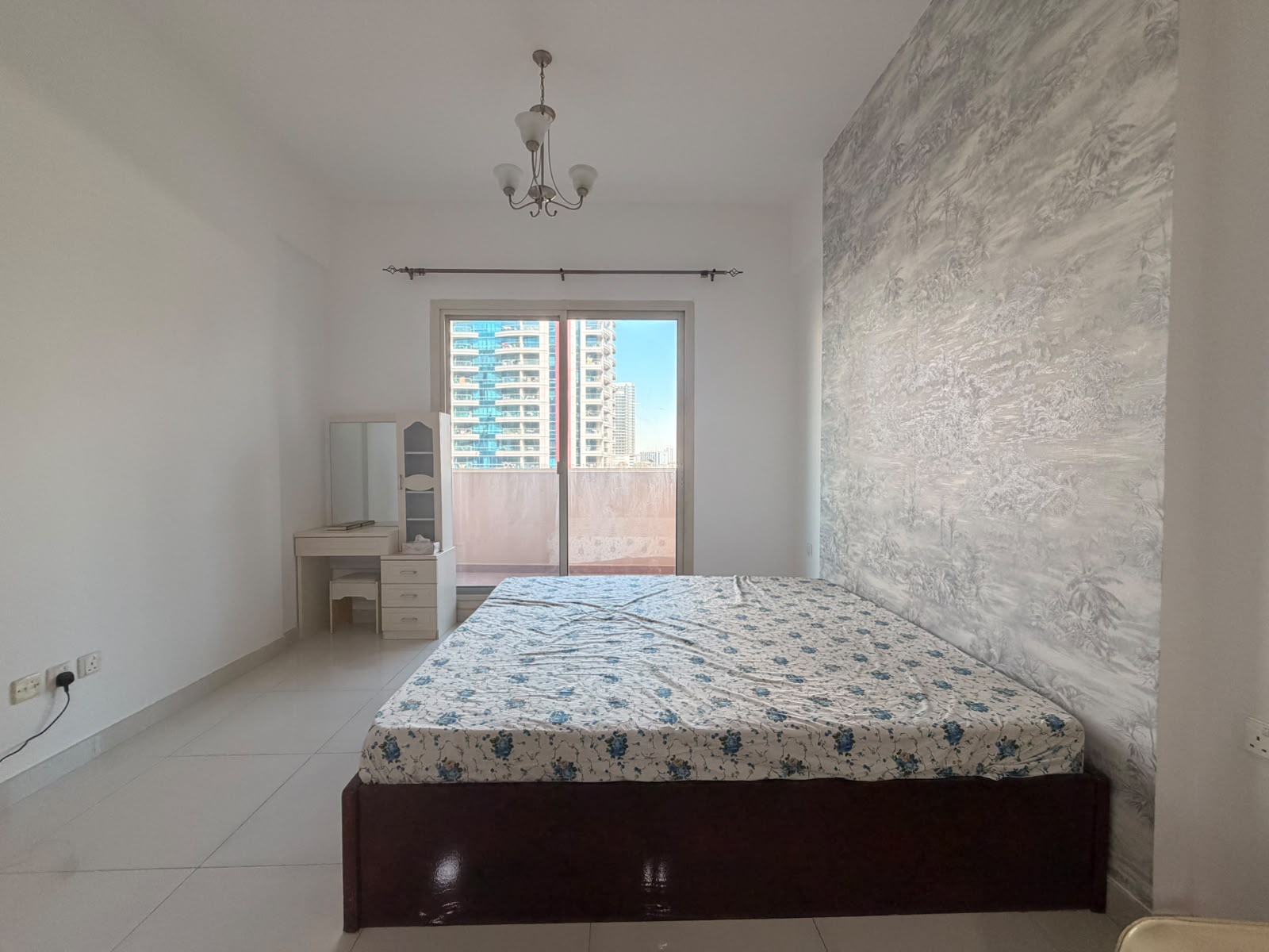 Community View Studio w/Balcony | Furnished | Ready to Move
