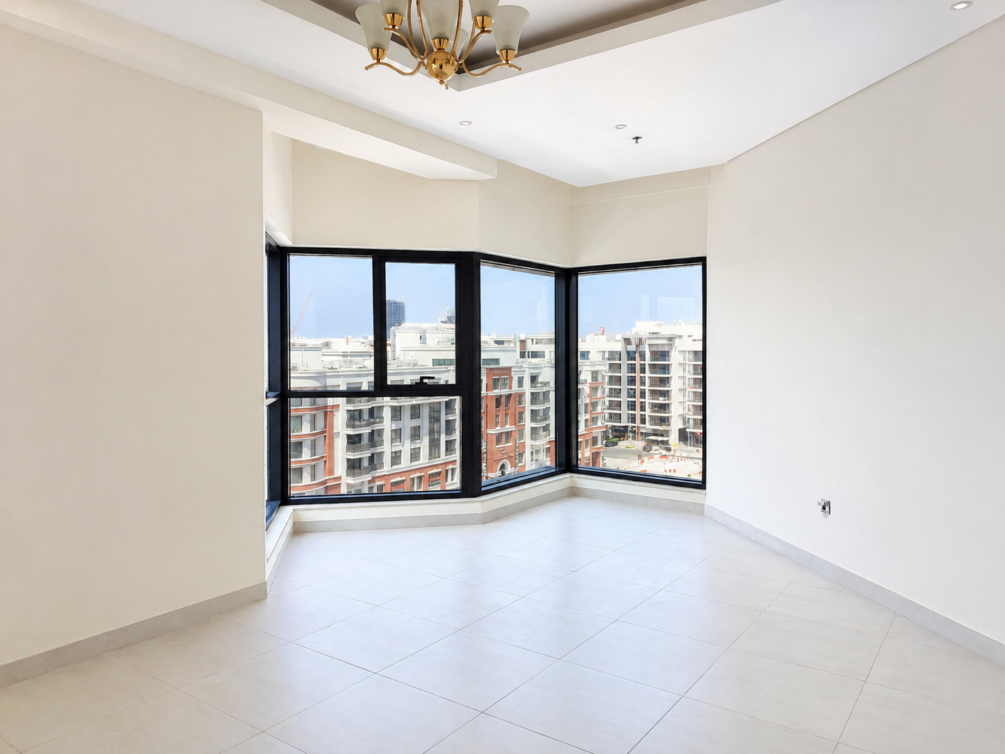 Spacious Layout | Open View | Ready to Move