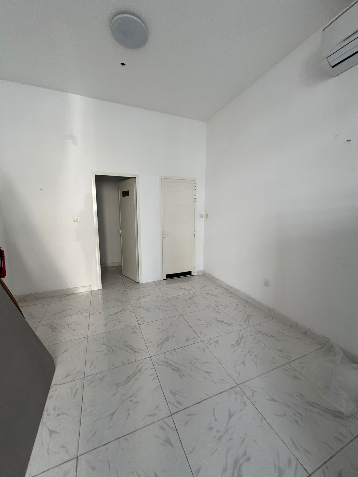 Commercial Shop | For Rent at Al Karama