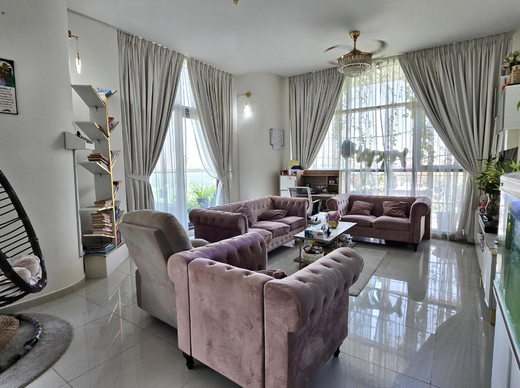 Furnished | Spacious Layout | Prime Investment · صورة 2