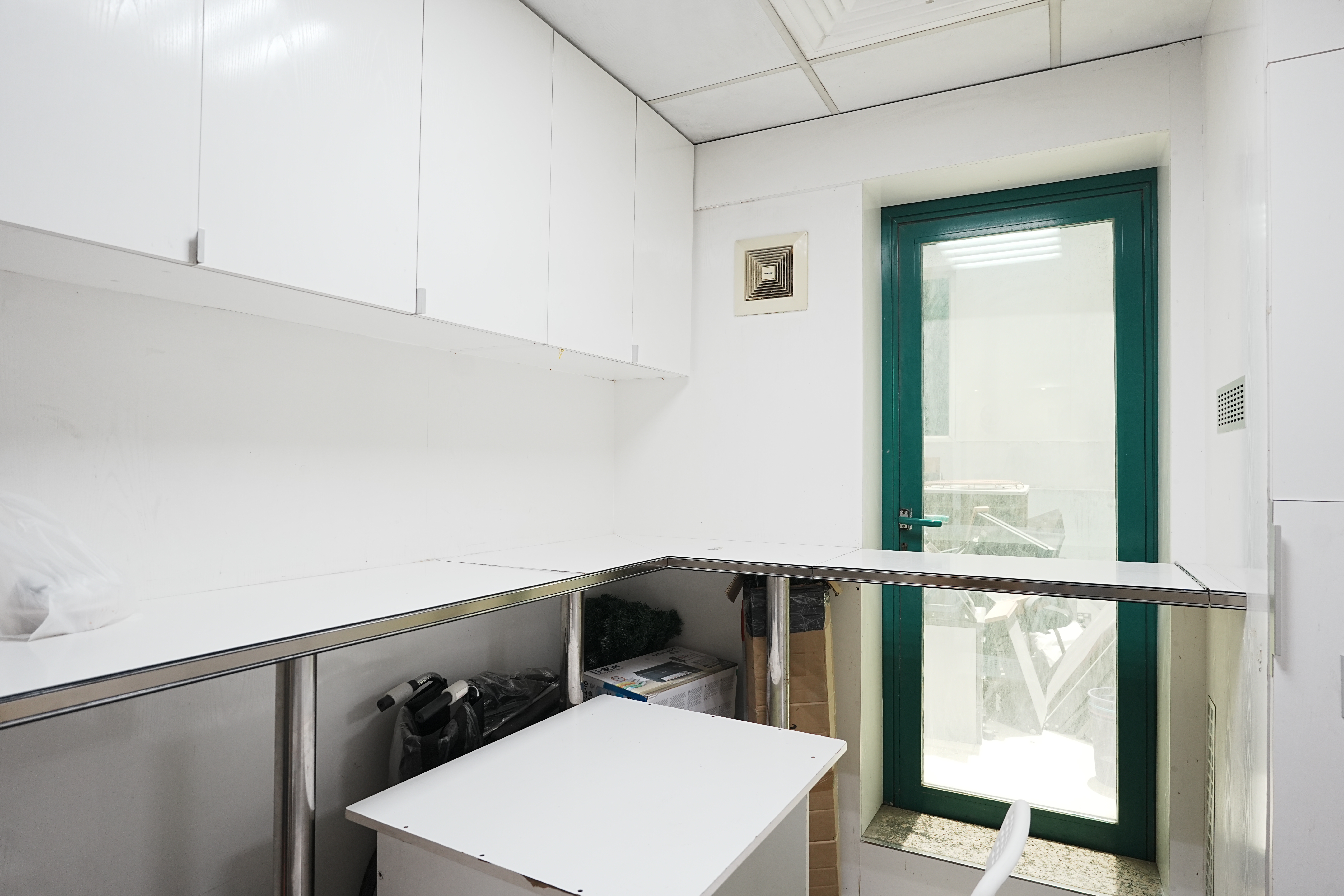 250 SQFT | Fully Furnished | Fitted Office Available | Ready to Move