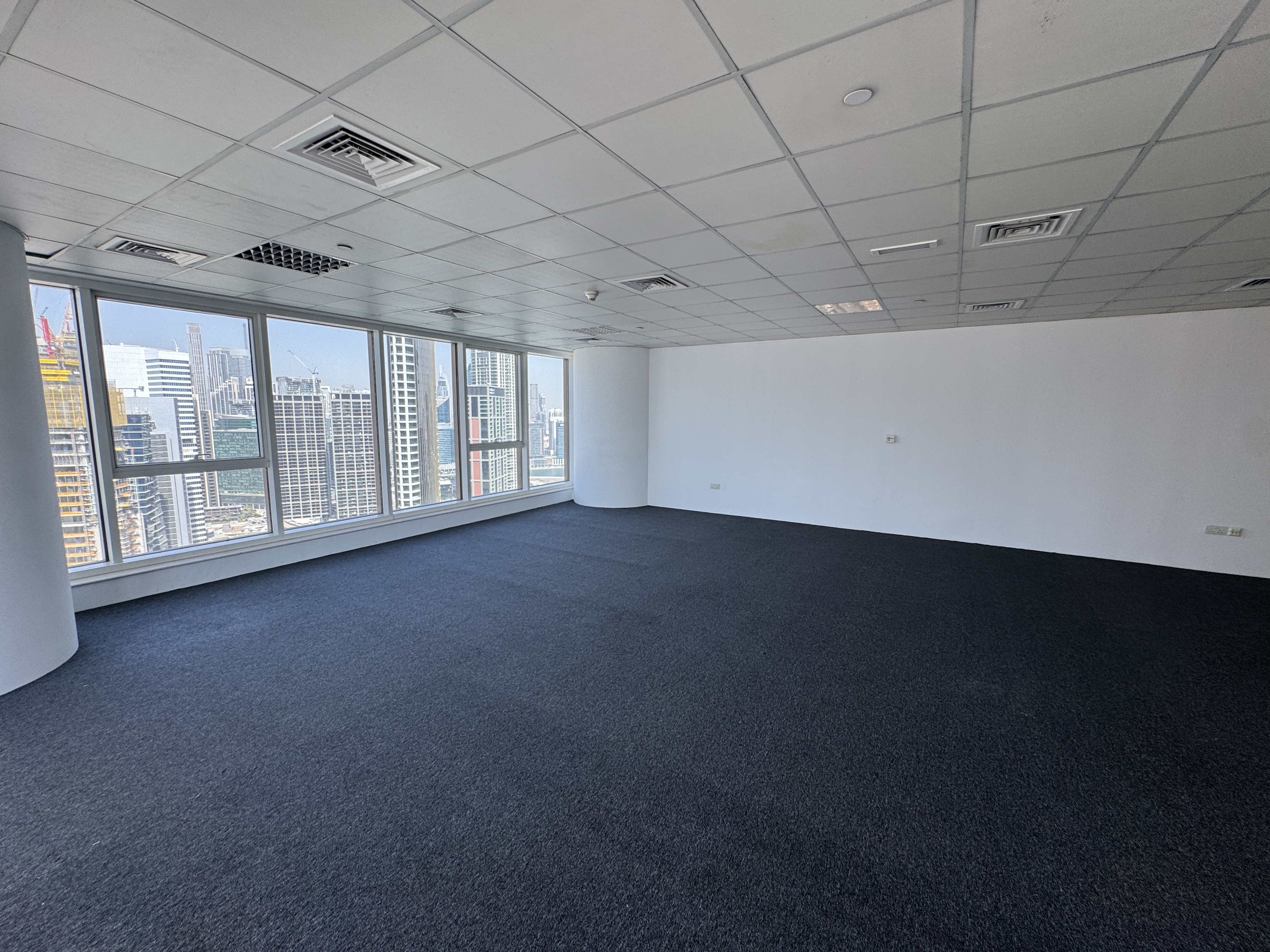 Bright & Spacious | Office For Rent | Chruchill Towers