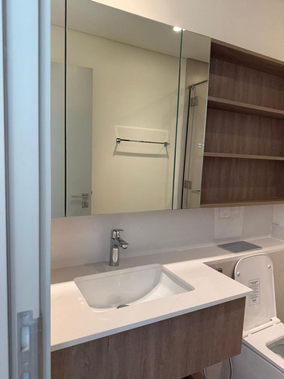 Close to Pool & Park | Brand New | Best Offer