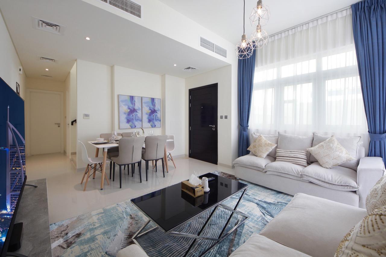 Corner unit | Single Row | Spacious layout