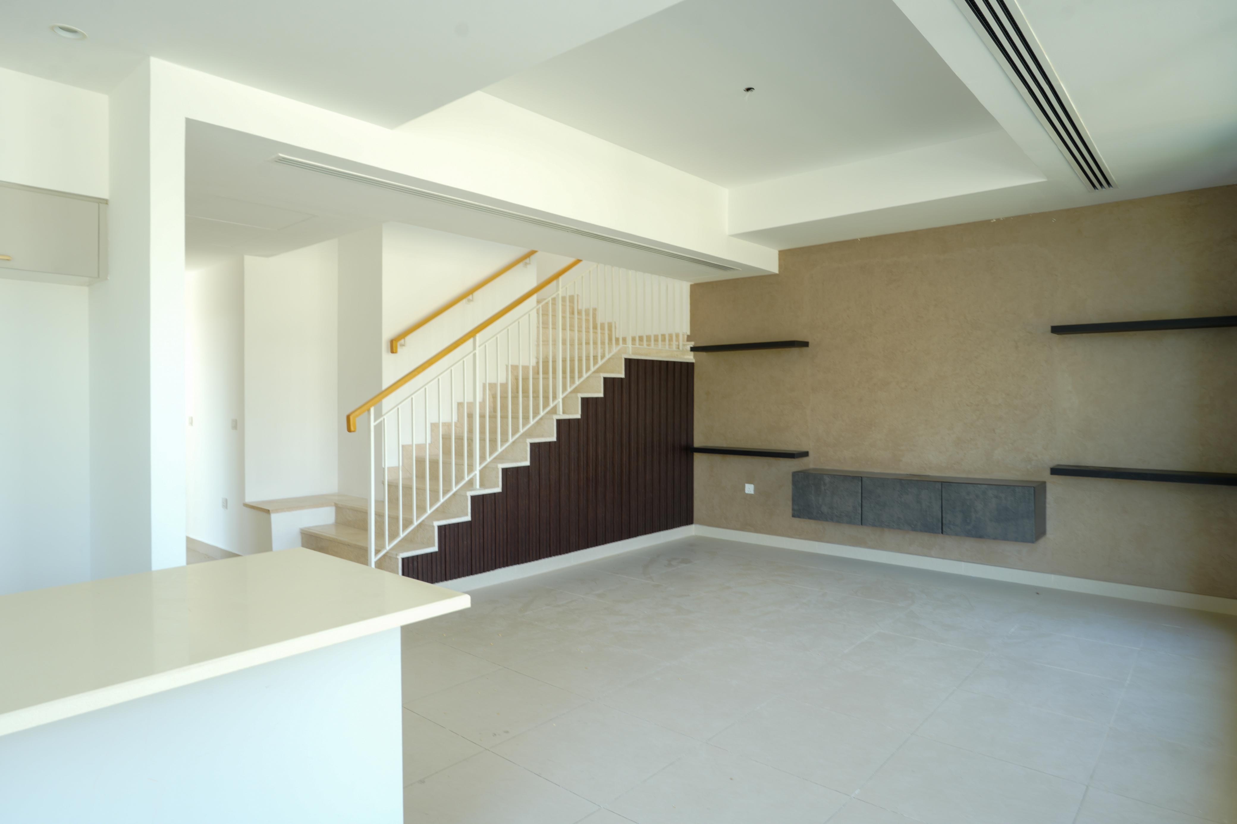 5 Bedroom +Maid | Single Row