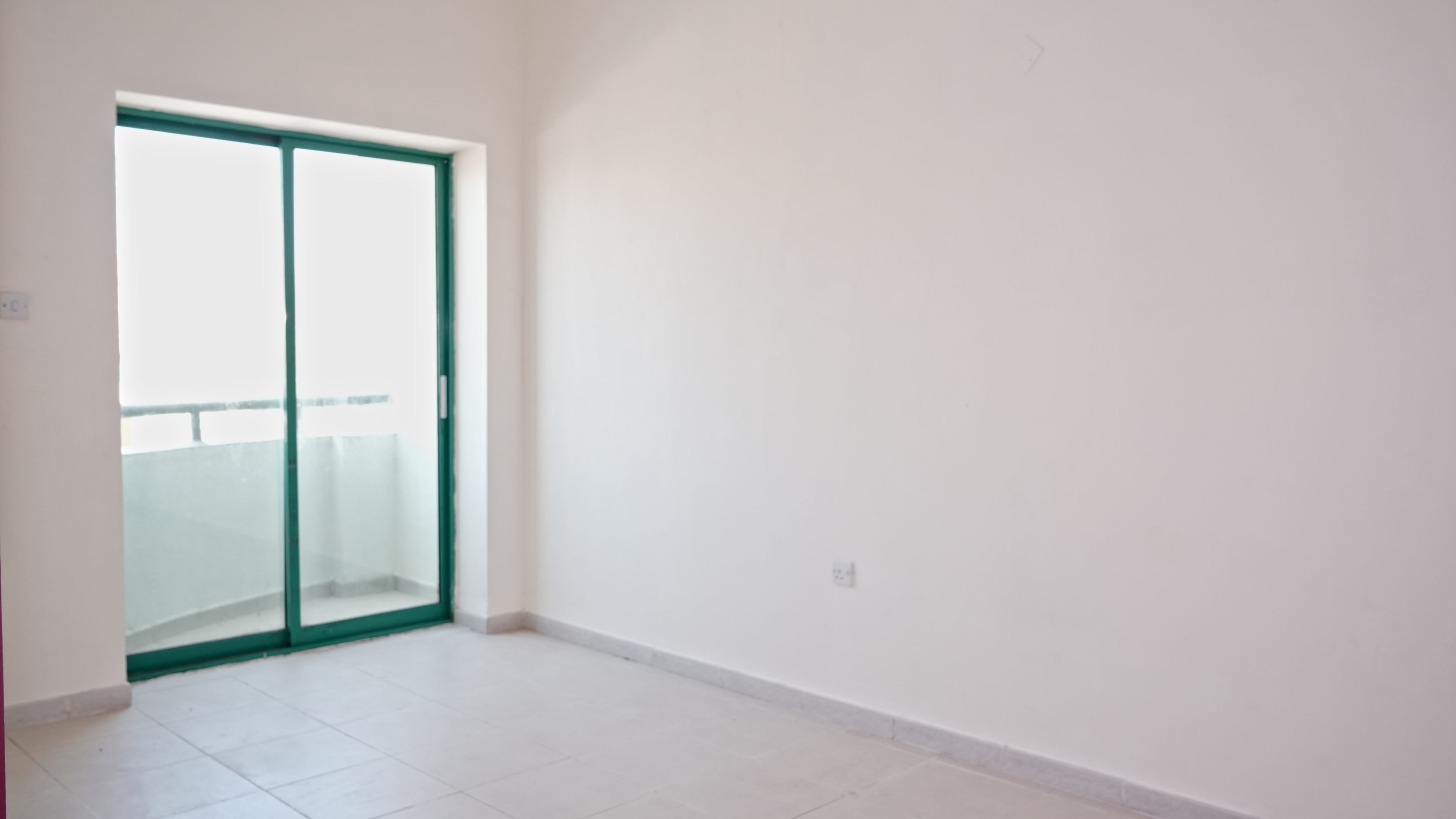 Spacious Layout | Big balcony | Near Bus Stop