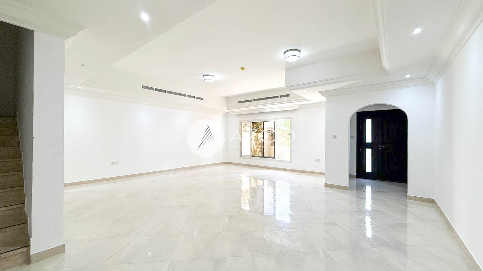 SPECIOUS BRIGHT 4 BED + MAID'S | CLOSE KITCHEN | G +1