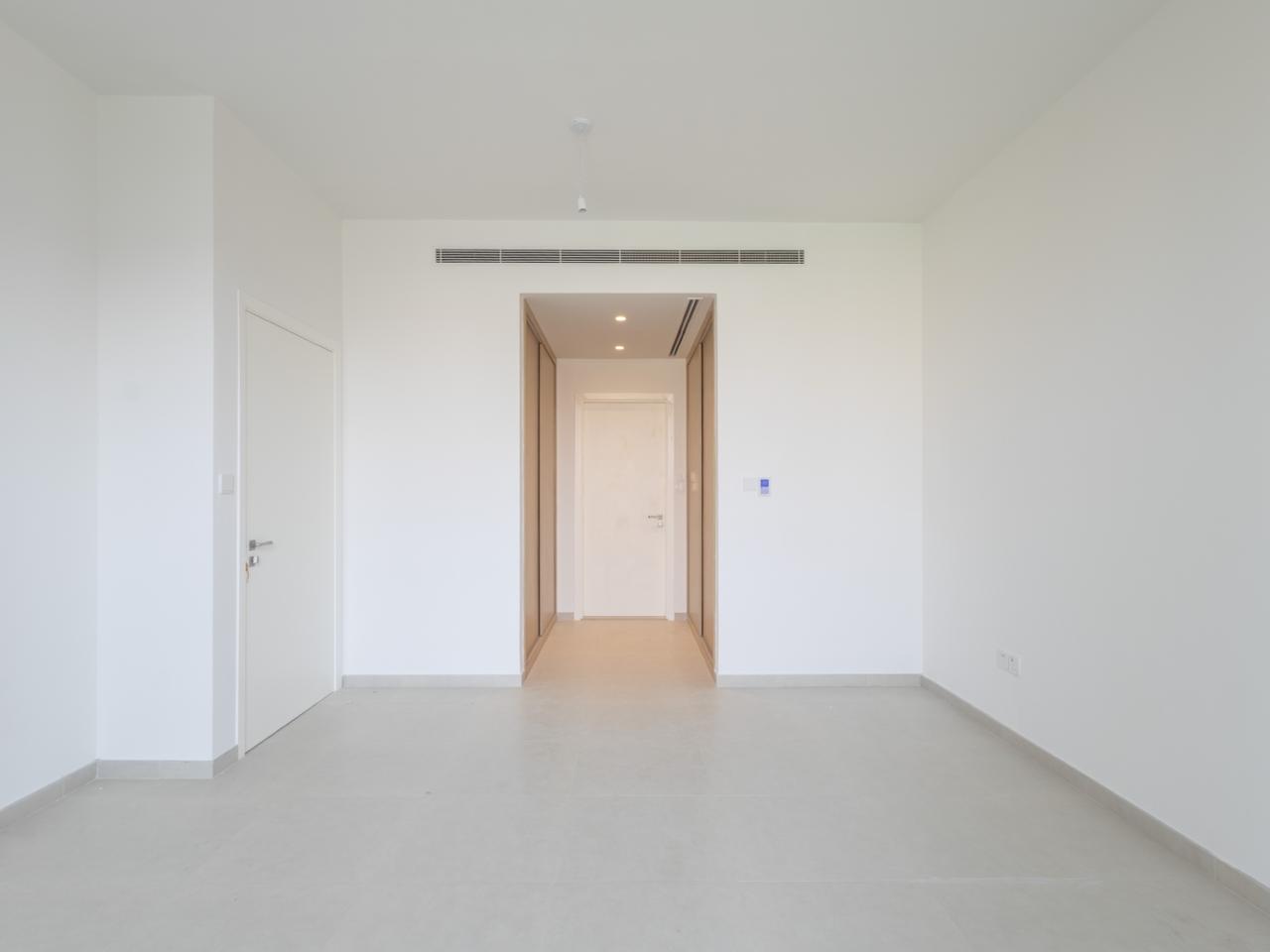 Spacious Layout | Close to Mosque and School | Family Living