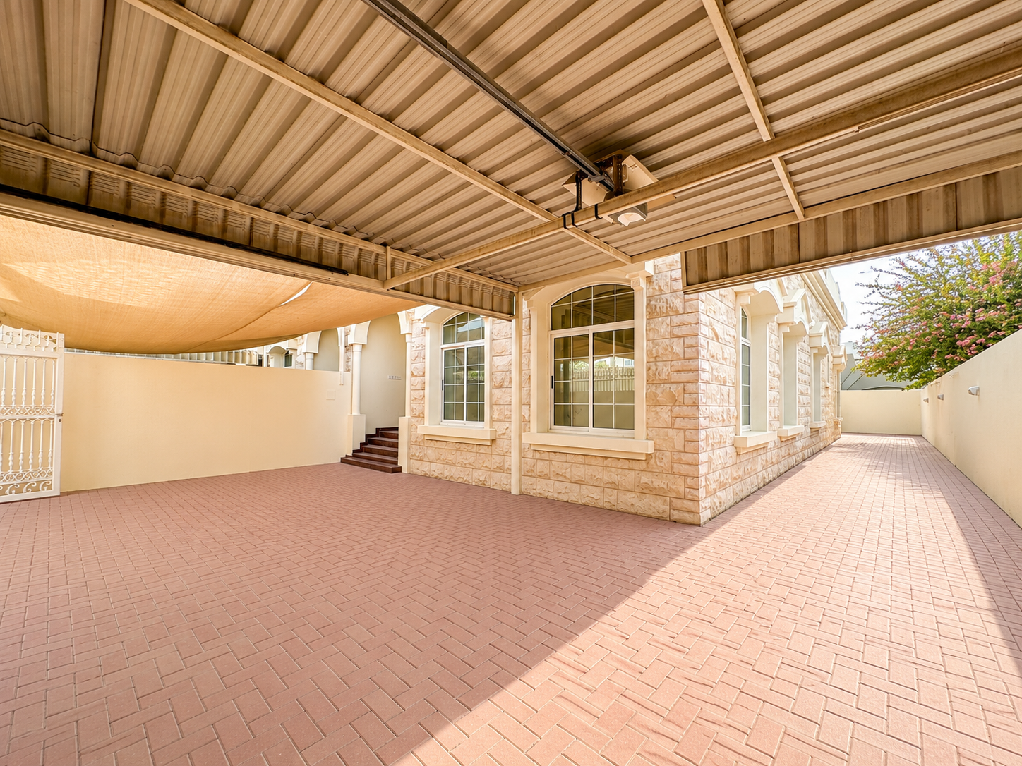 Spacious Villa | Family-Friendly Community | Prime Mirdif Location