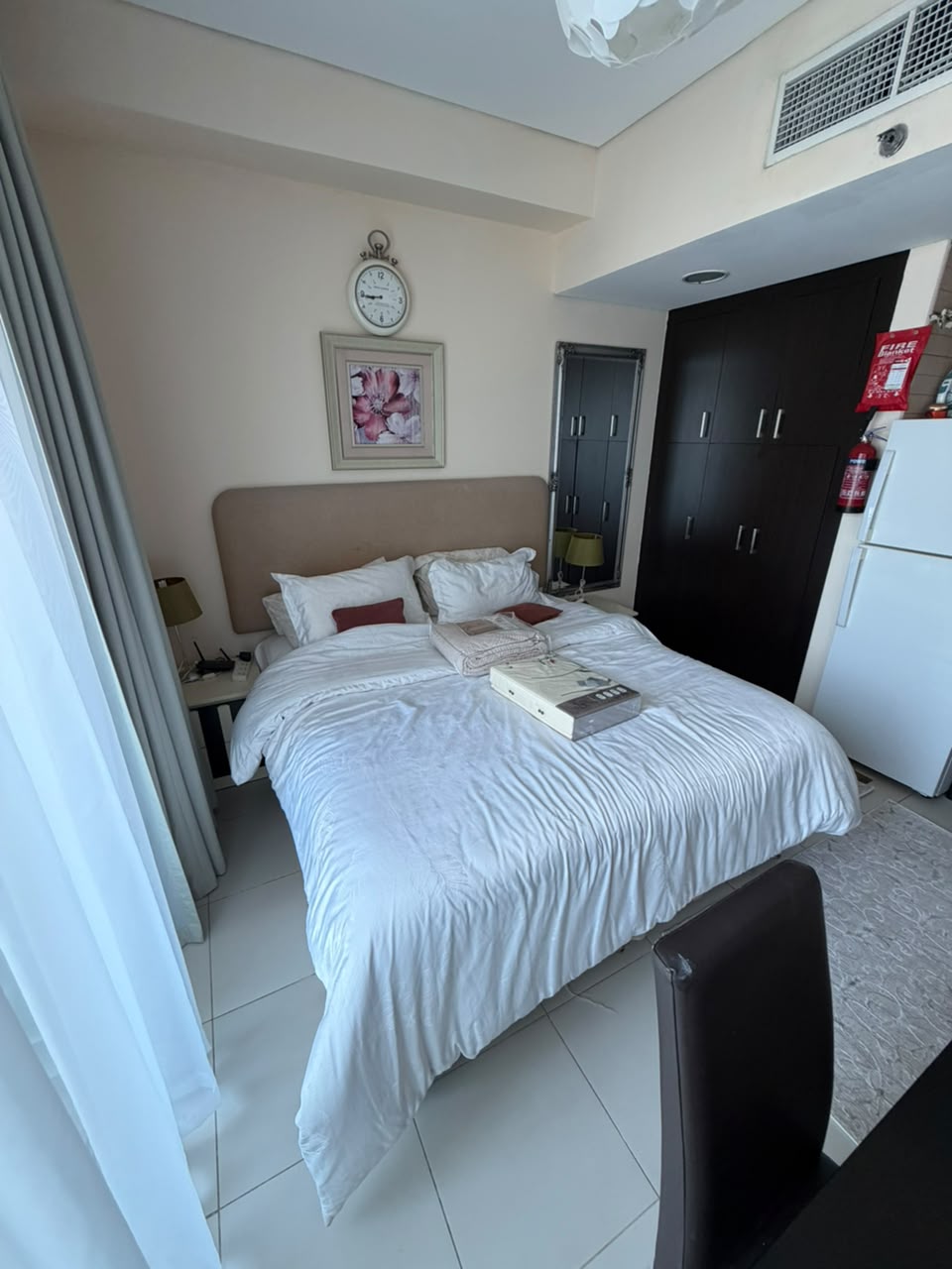 Bright & Modern Studio | Steps from Marina Walk & Beach