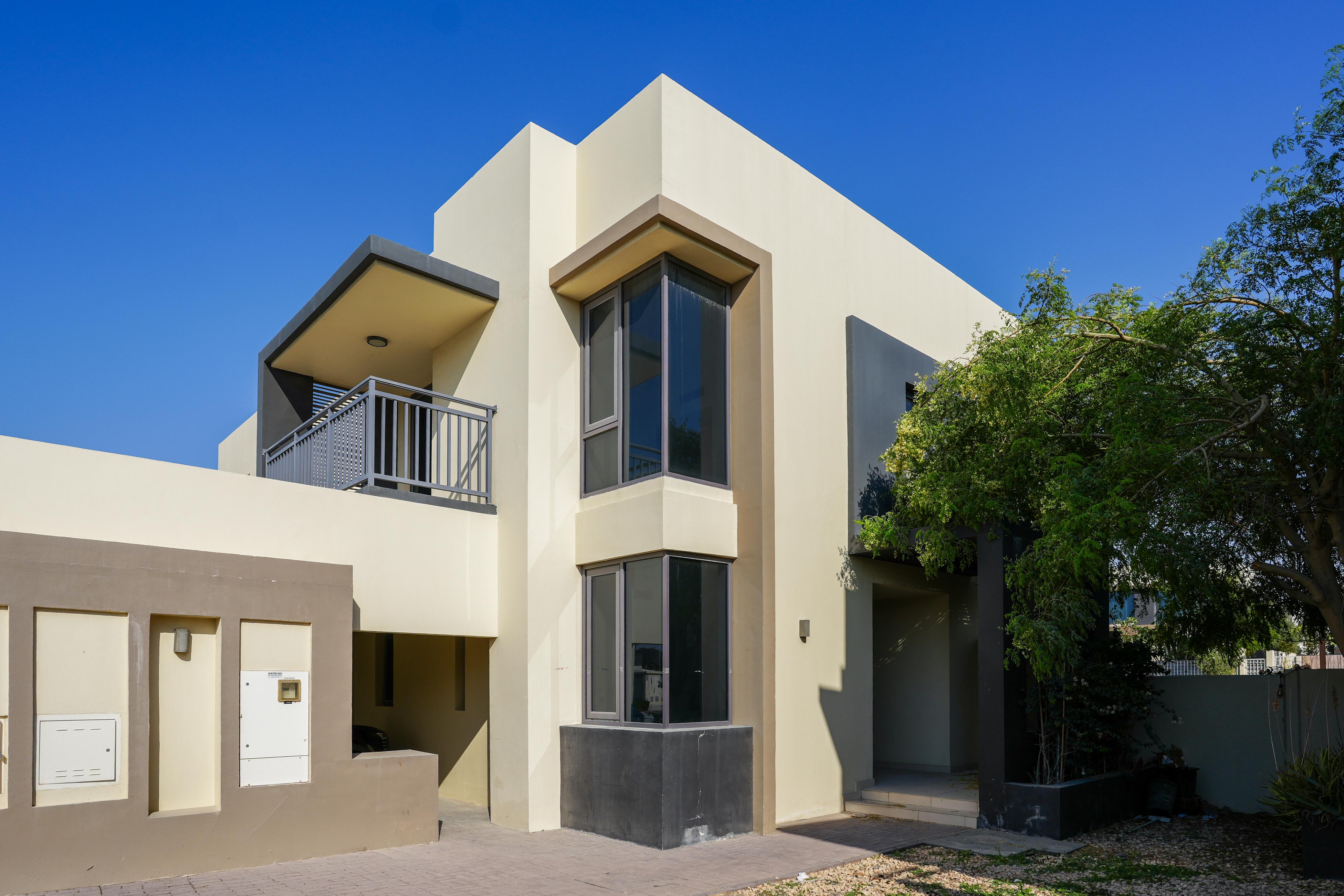 5 Bedroom +Maid | Single Row