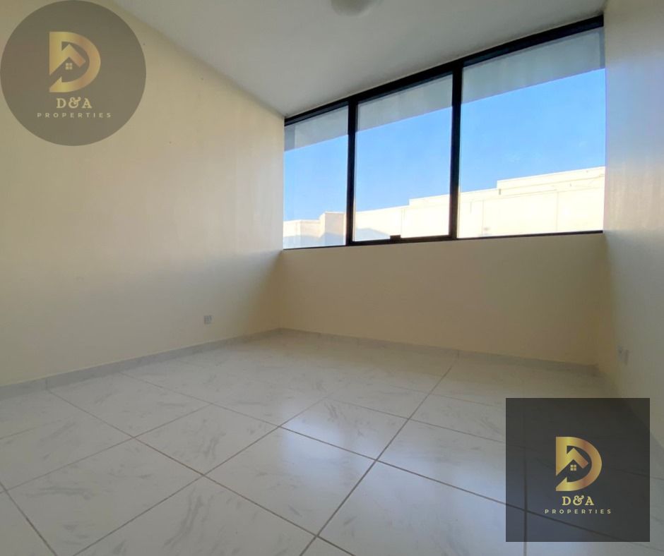 Spacious 3-Bedroom Apartment in Golden Sands 7, Al Mankhool, Bur Dubai | NO COMMISSION