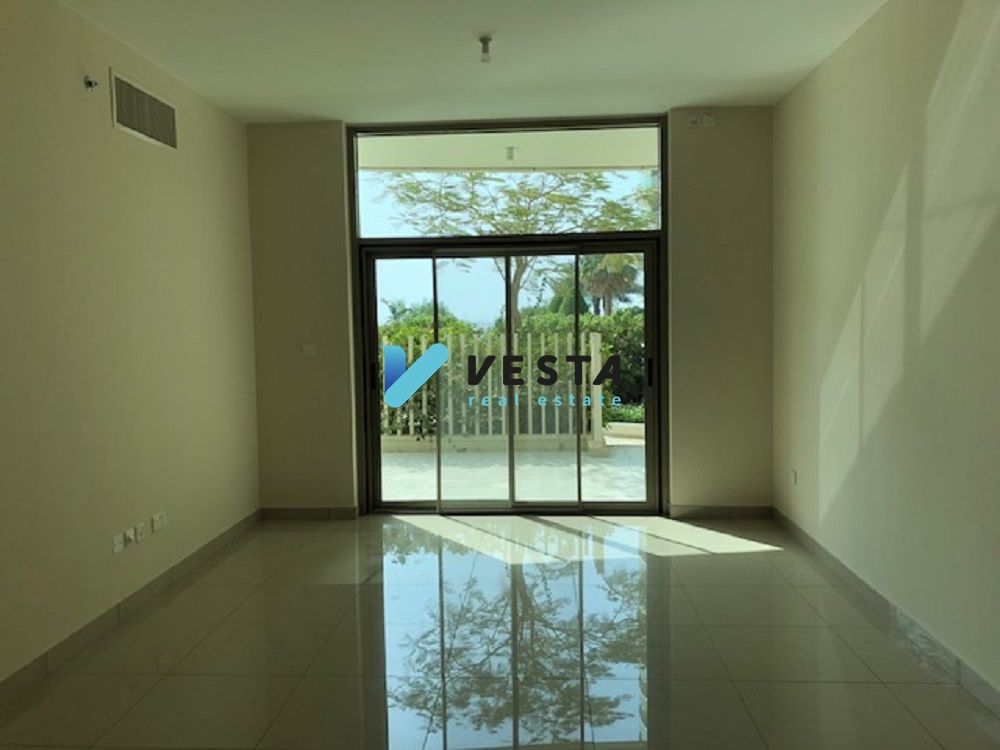Mid Floor | Sea View | Large Balcony | Ample Layout | Rent Refund