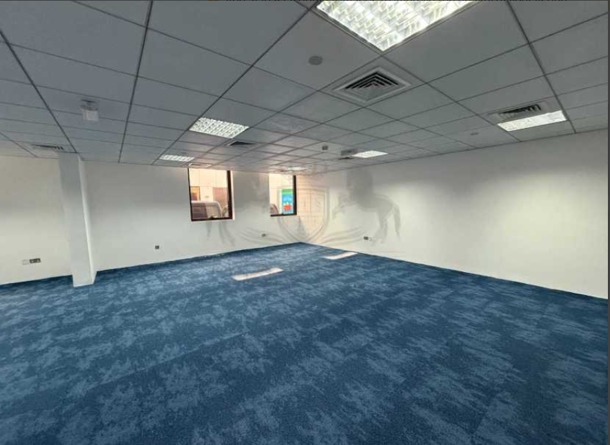 Half Floor Offices | Prime Location | DIP