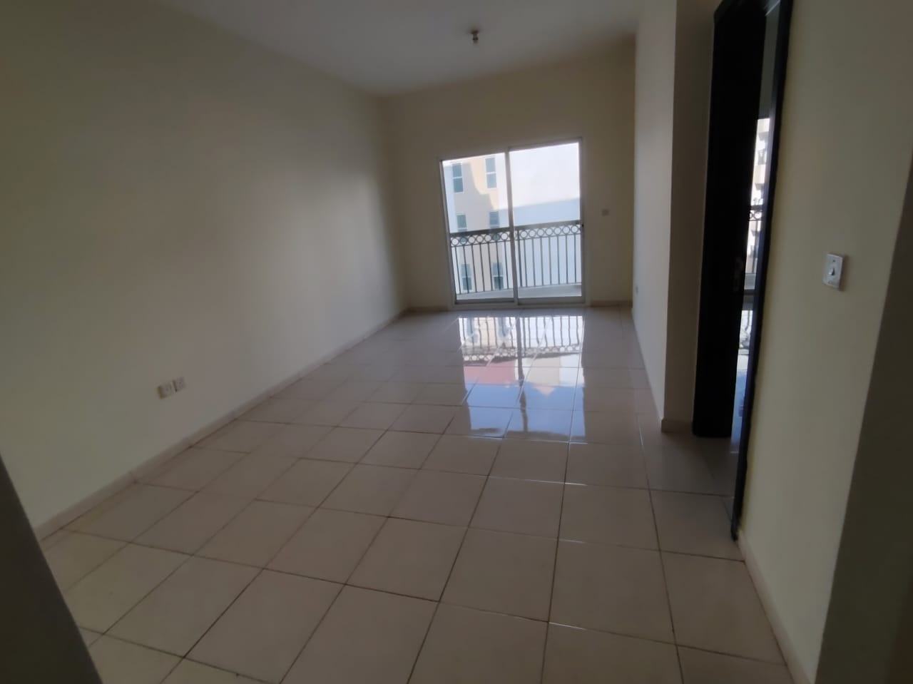 Riviera Dream Residence | 1 BR | Vacant photo 5