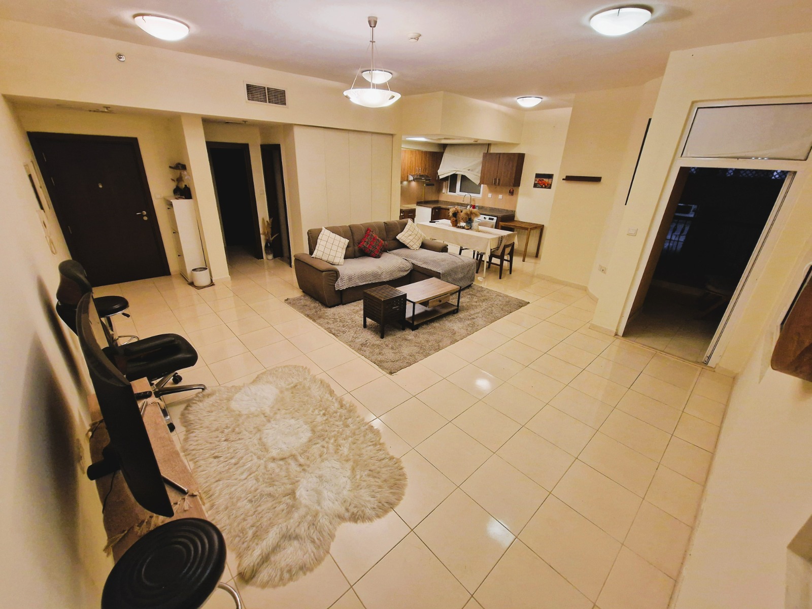 Elegant Residence | Bright Interiors | Ready to Move