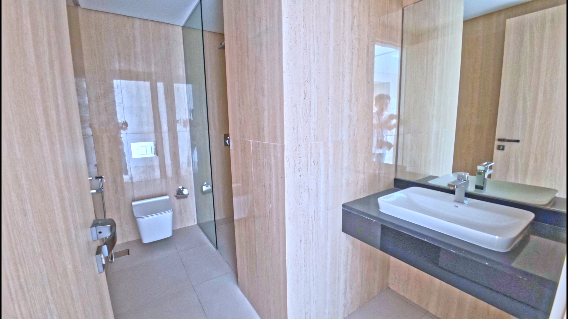 Spacious Layout | Vacant |with Balcony | Open Kitchen Prime Location