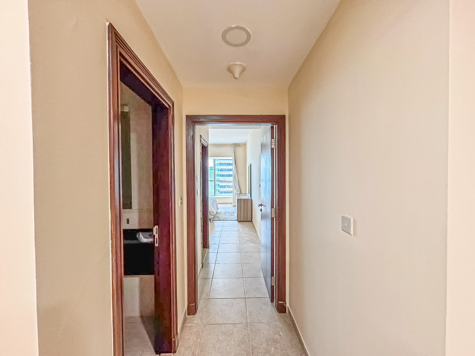 Elegant Marina Living | Spacious Layout | Prime Location
