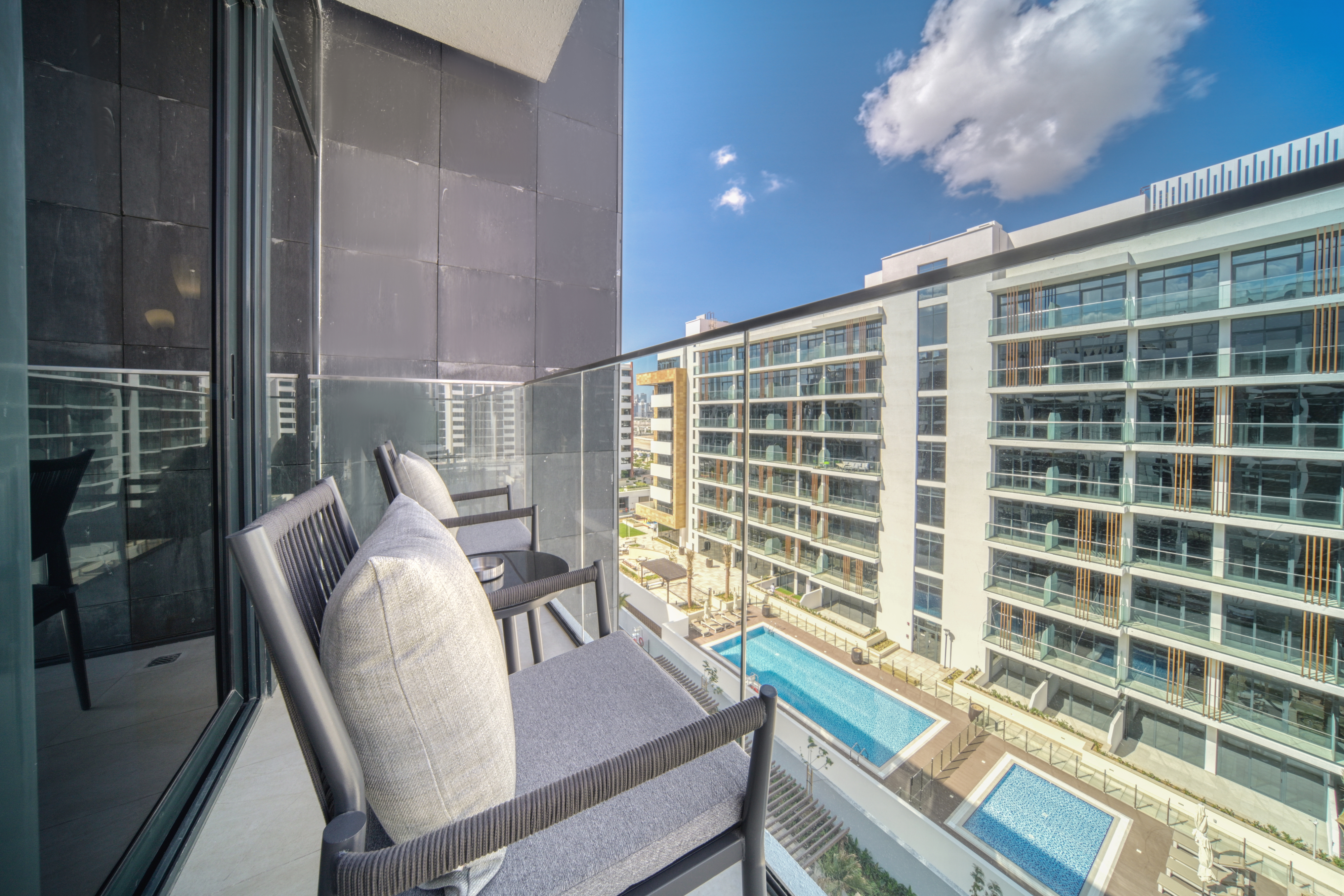 INVESTORS DEAL | HIGH DEMAND AREA | FURNISHED