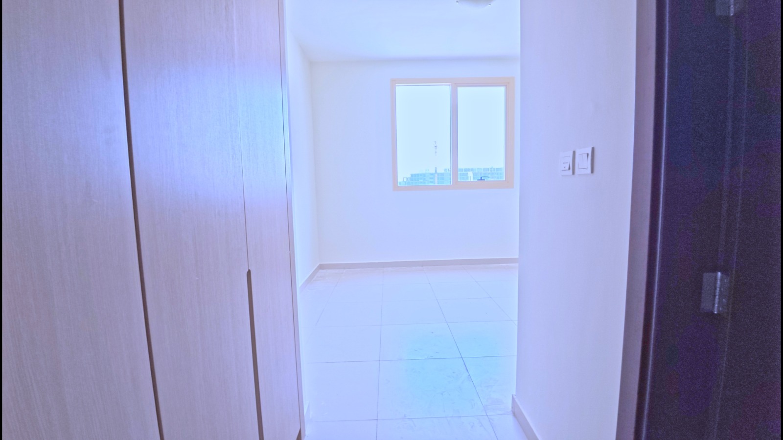Spacious | Unfurnished | Bright & Well Maintained