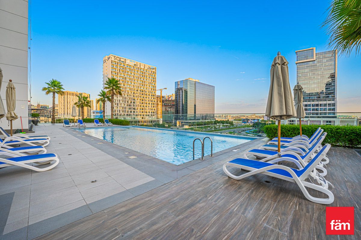 Sol Bay Business Bay Building Guide | Bayut