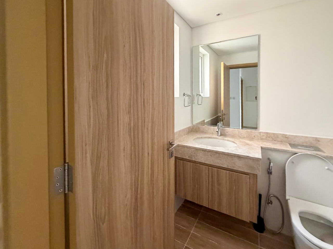 Bright | Spacious Layout | Close to Park