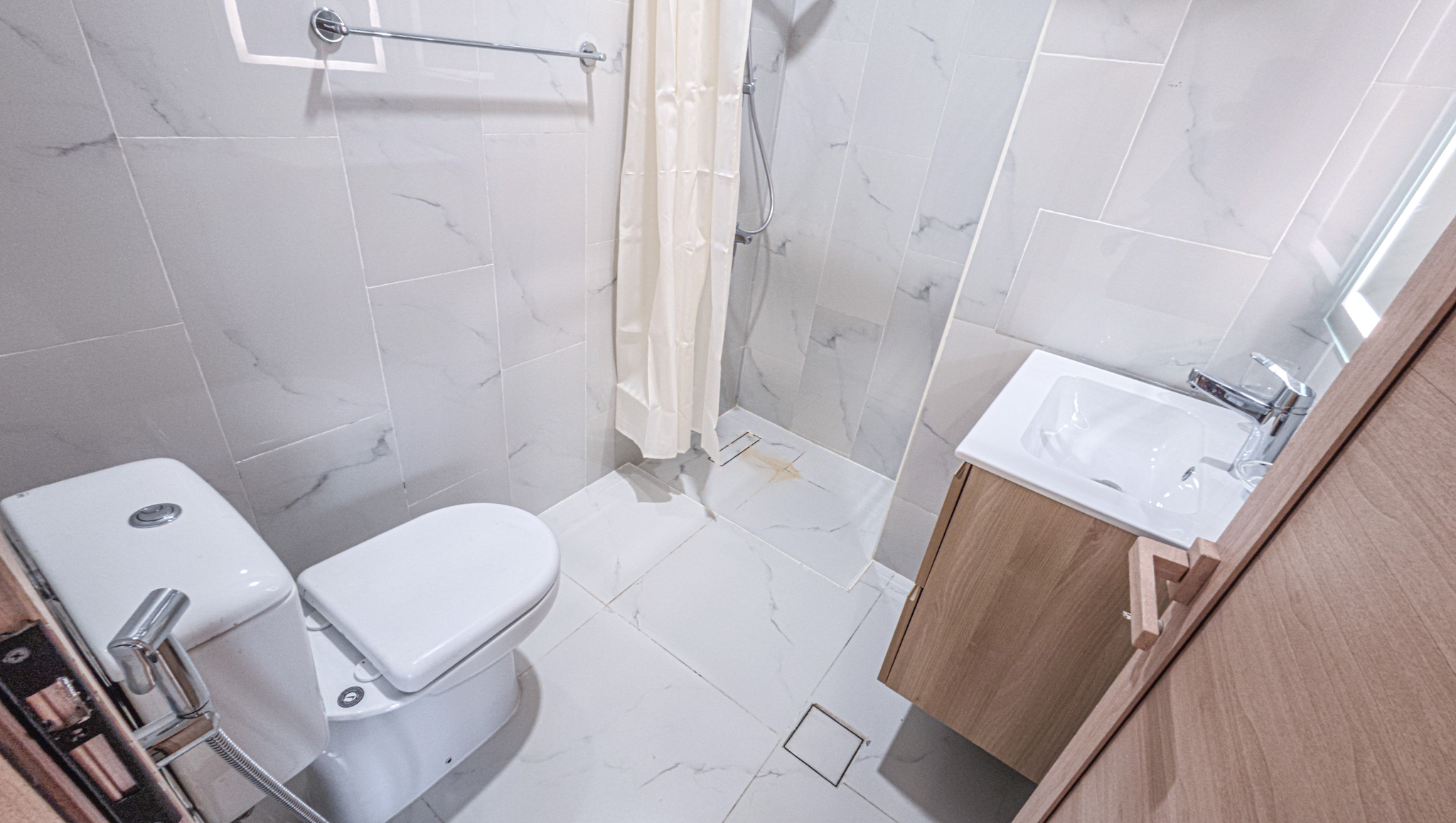 Well Maintained | Spacious Rooms | Community View