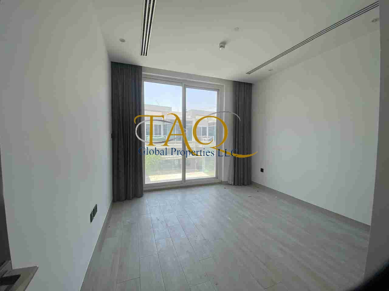 Property Image 1 Property image 1