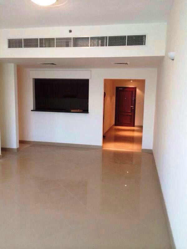 Semi Furnished | Balcony | Peaceful Green | Community | Golf & Pool View | Closed Kitchen