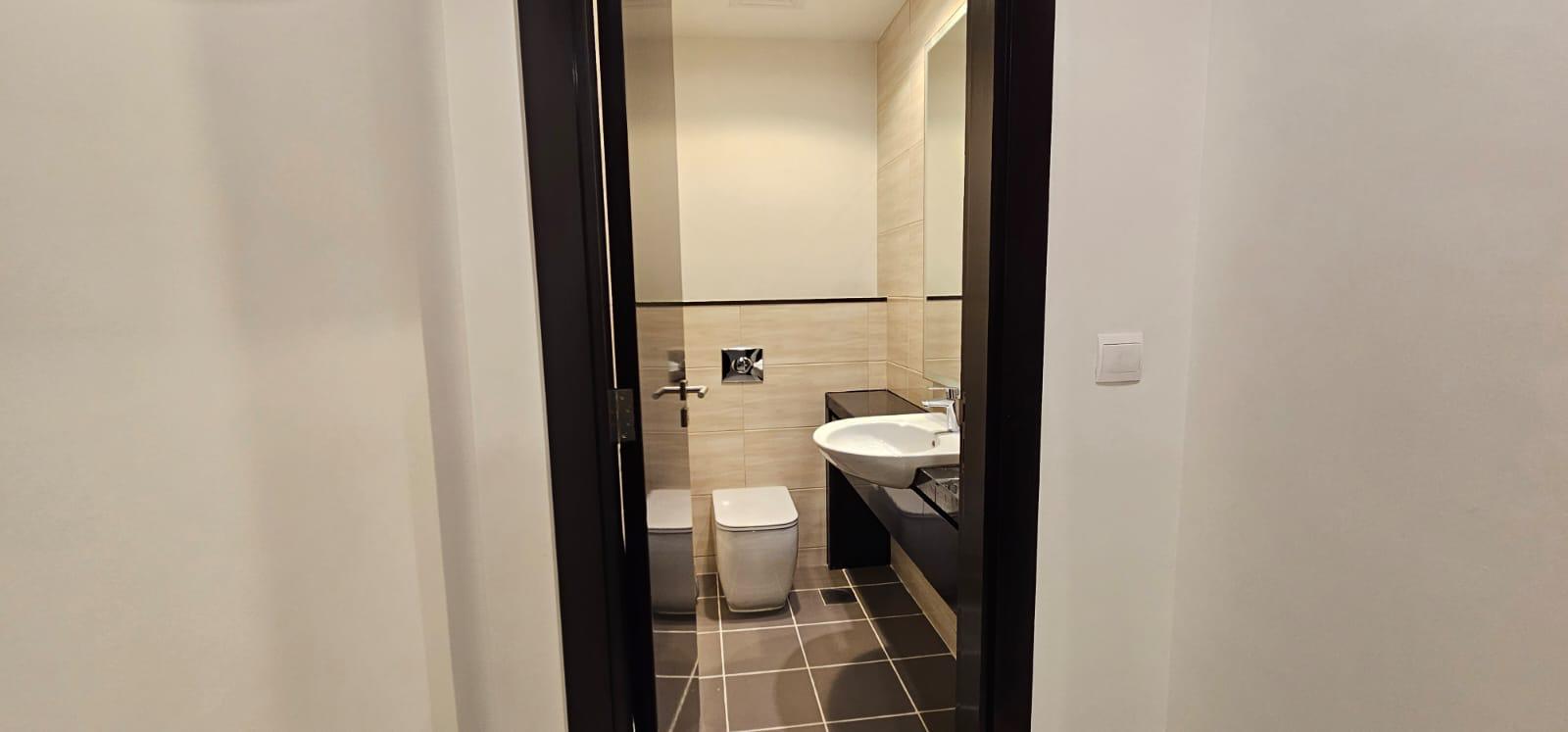 Hot Deal | Prime Location | Ready to Move