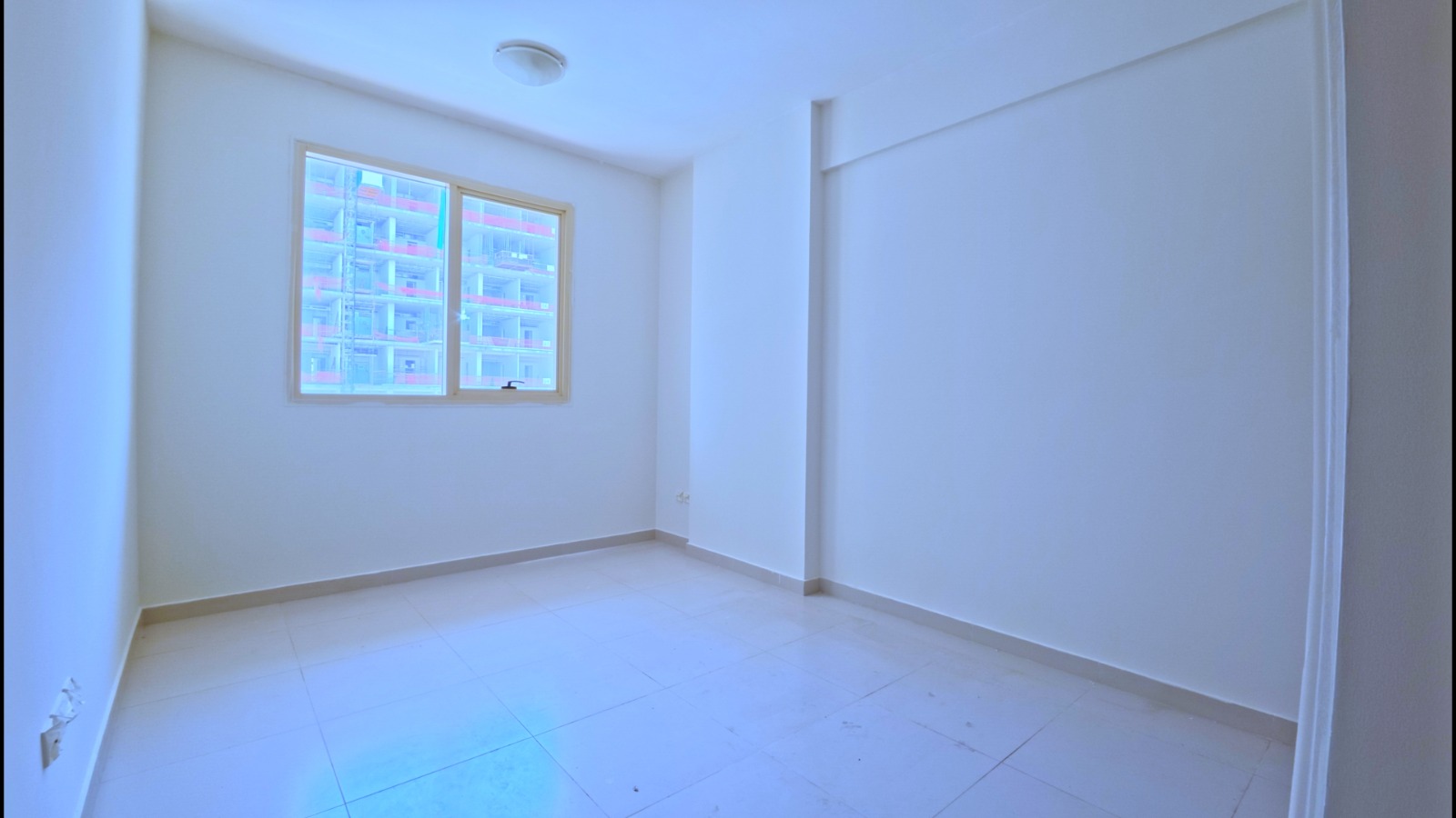 Bright 1BR | Unfurnished | Well Maintained | Ready to Move In