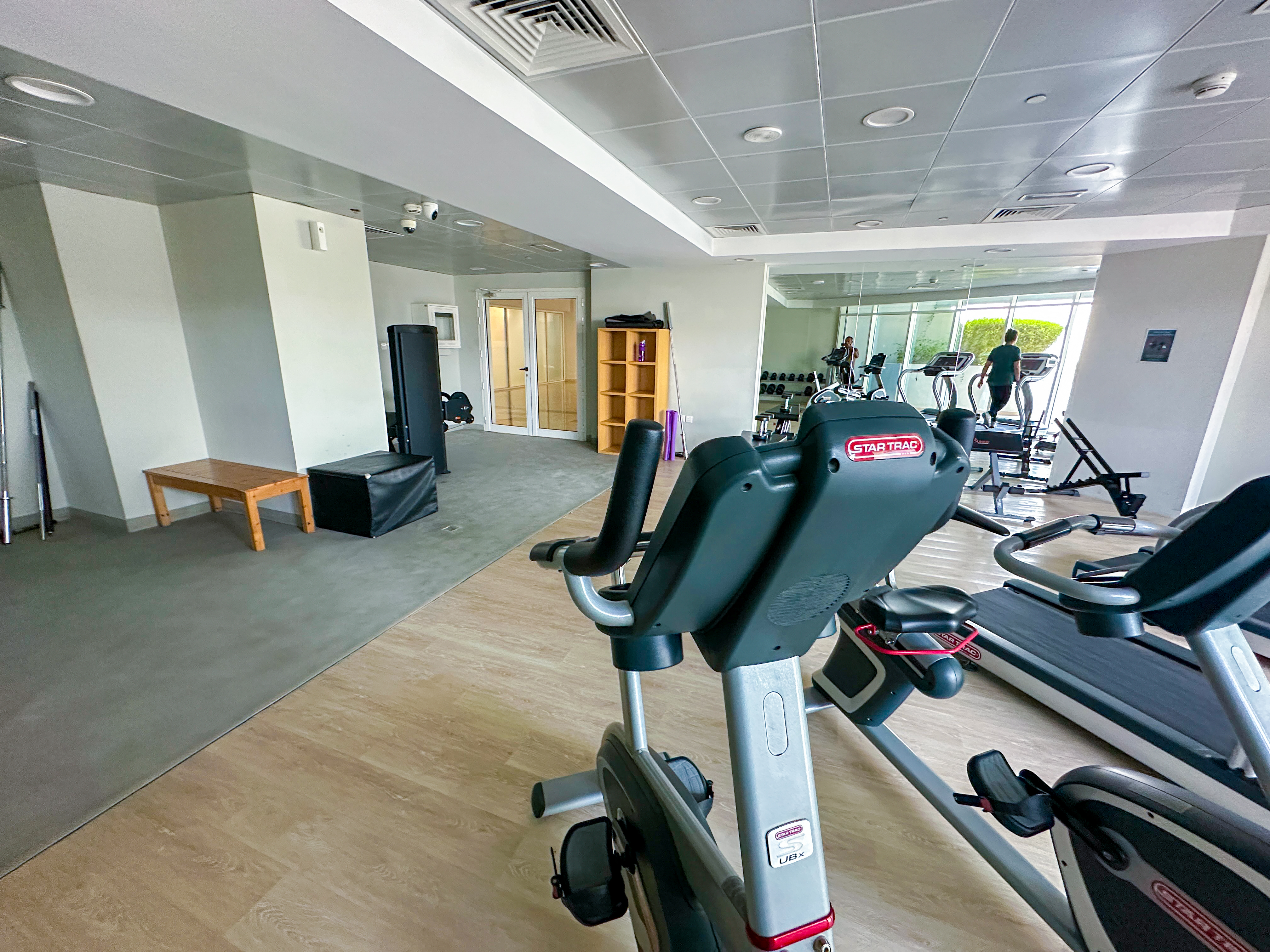 Studio with balcony Al Jaddaf | Near Metro | canal view | Ideal for Airport & Business Bay Staff