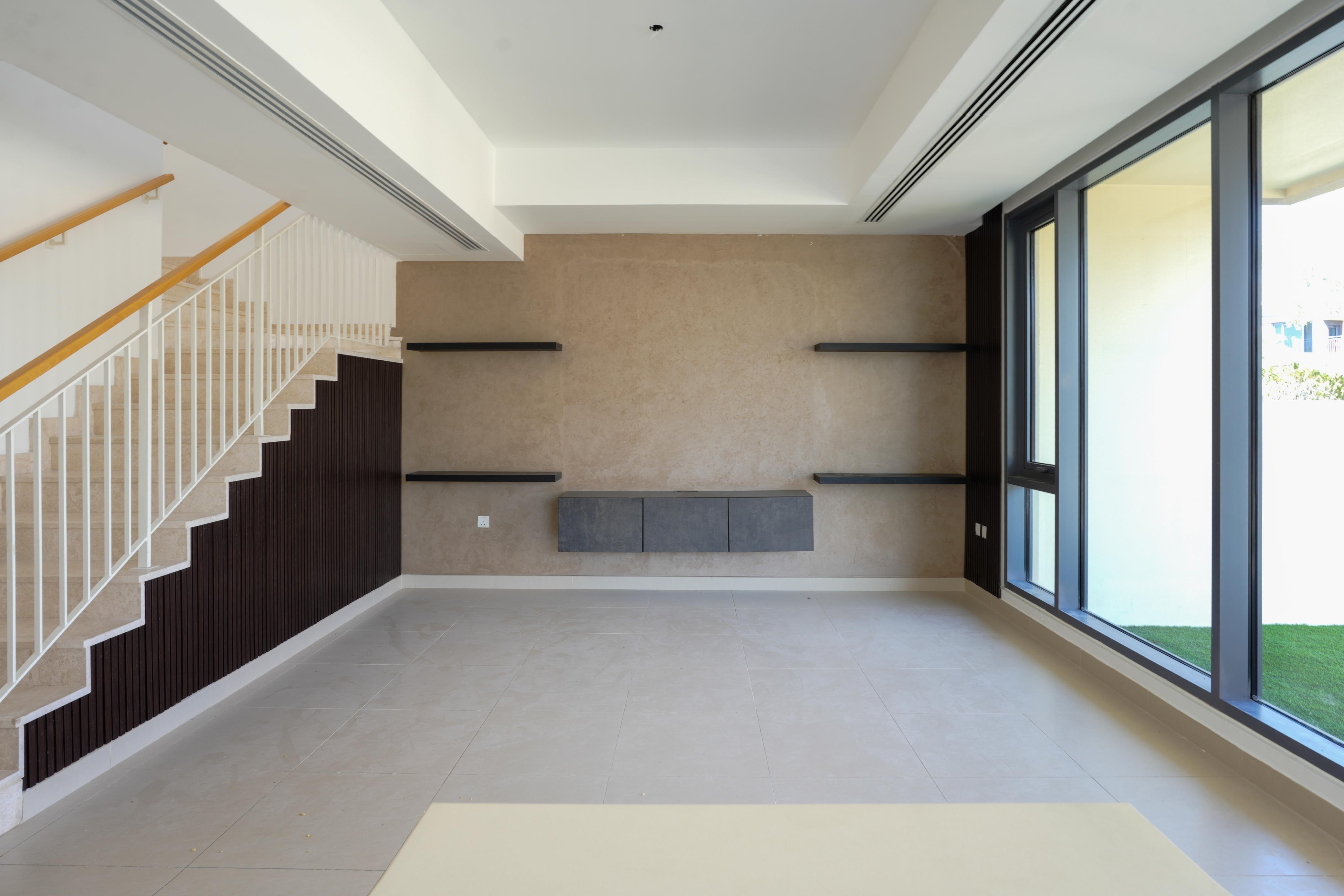 5 Bedroom +Maid | Single Row