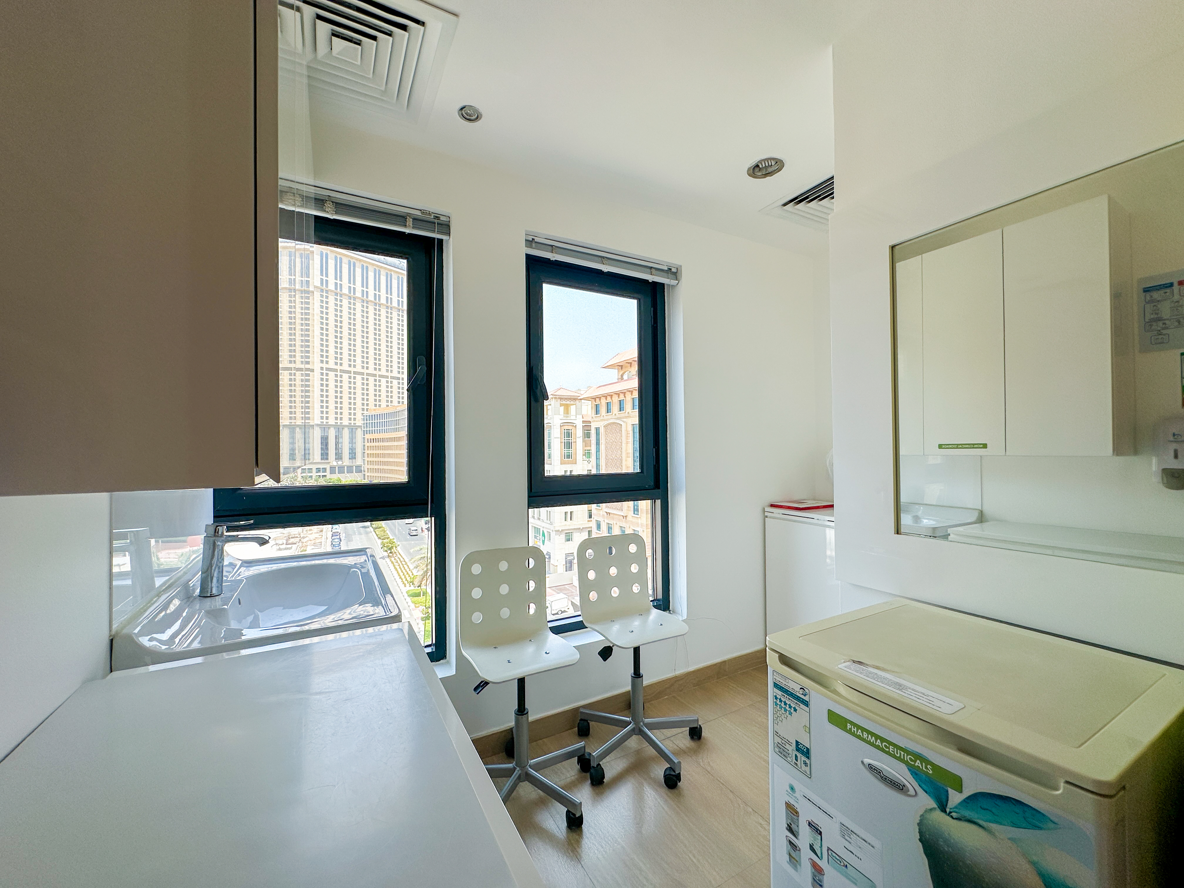 DHA Licensed Clinic | Turnkey Medical Facility | 4 Consultation Rooms