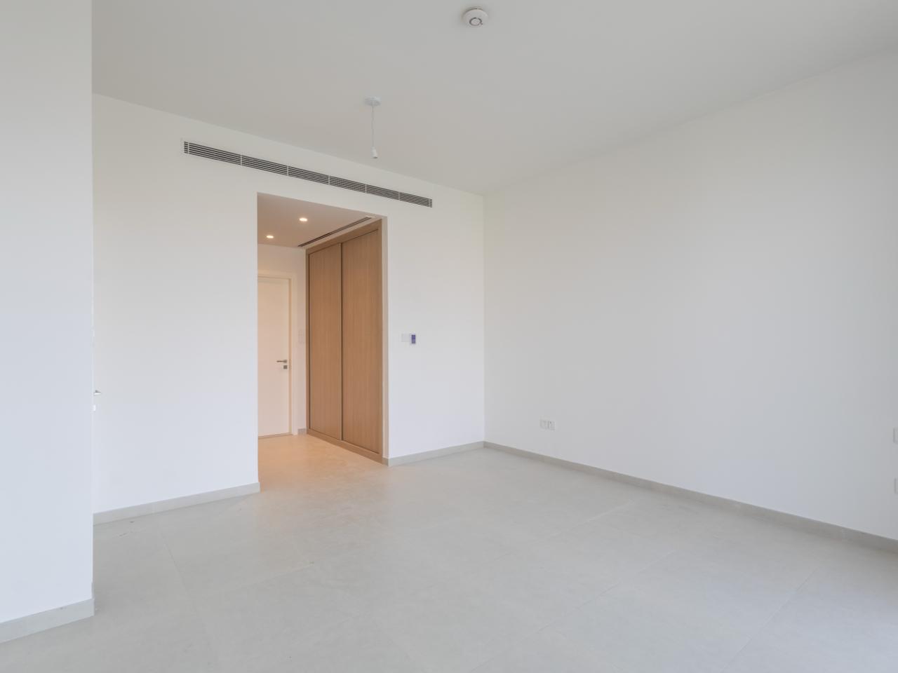 Spacious Layout | Close to Mosque and School | Family Living