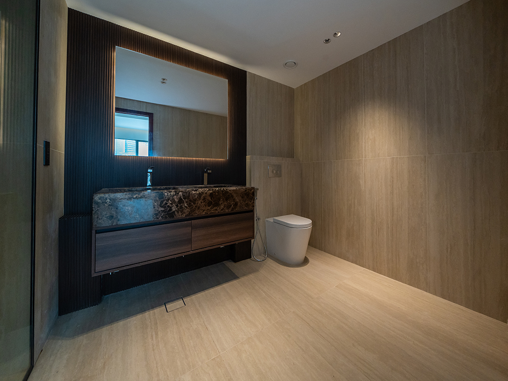 Upgraded | 2BR + Study | Burj and Fountain View