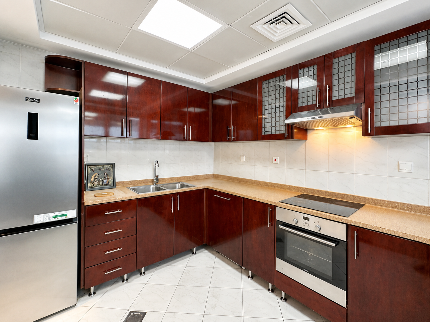 Modern Marina Residence | Private Balcony | Vacant