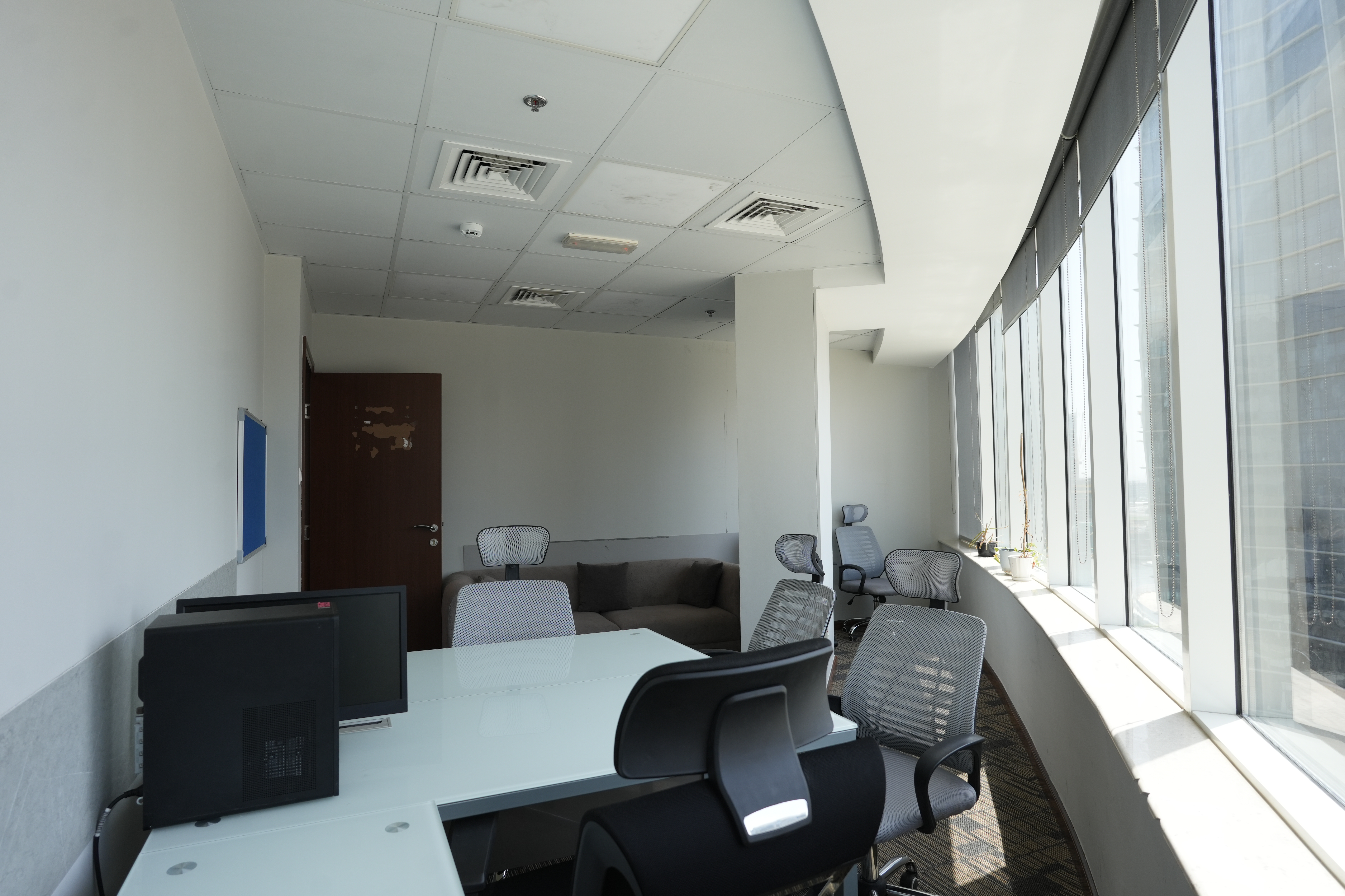 230SQFT | All Bills Included | Furnished Office | Canal View