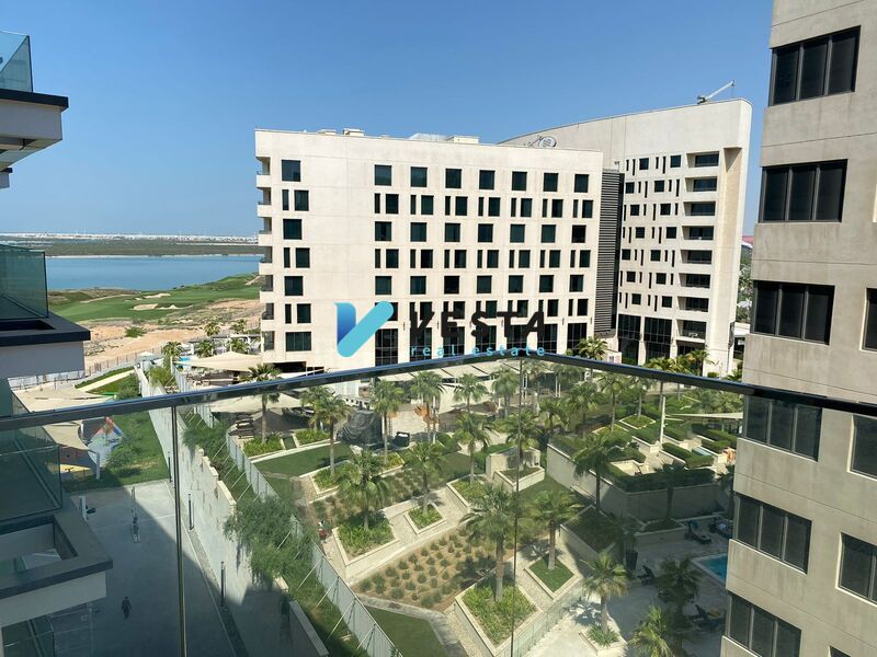 Ready to move in | Partial Sea and Golf View | Premium Location