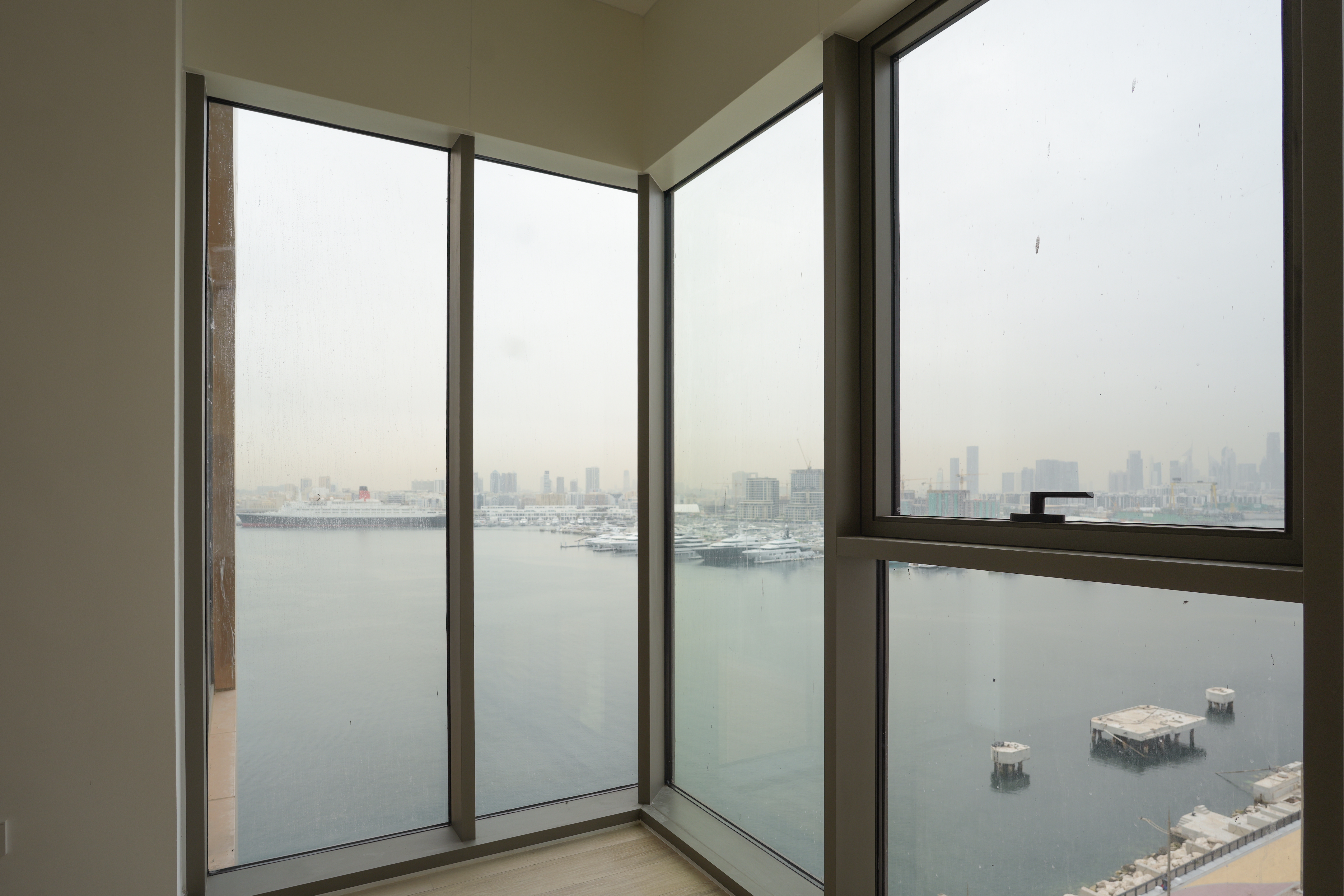 Clean & Spacious | Unfurnished Apartment | Direct Sea View