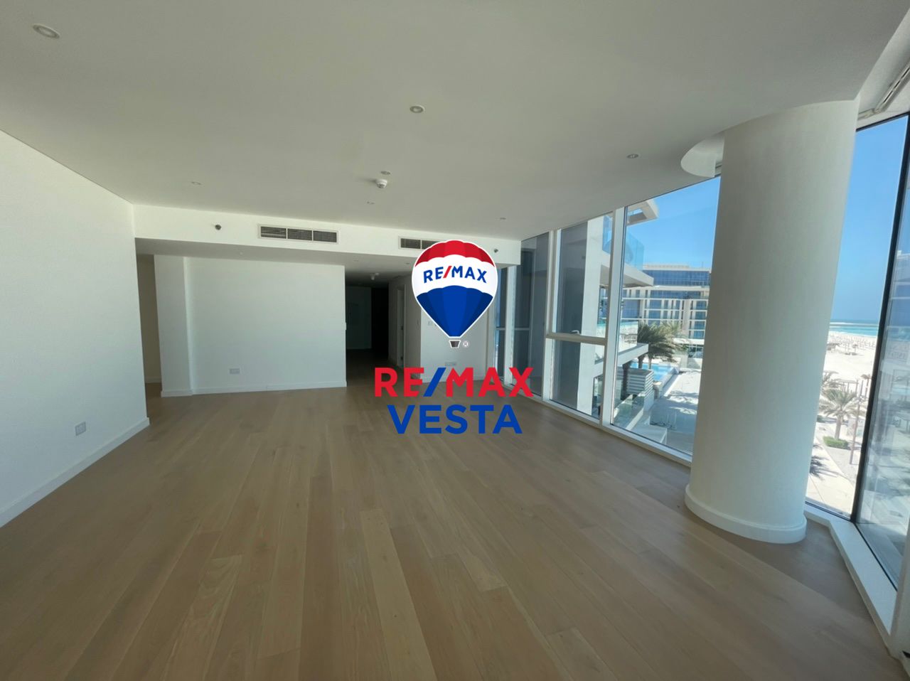 Unobstructed Sea View | Upgraded Unit | Largest Layout