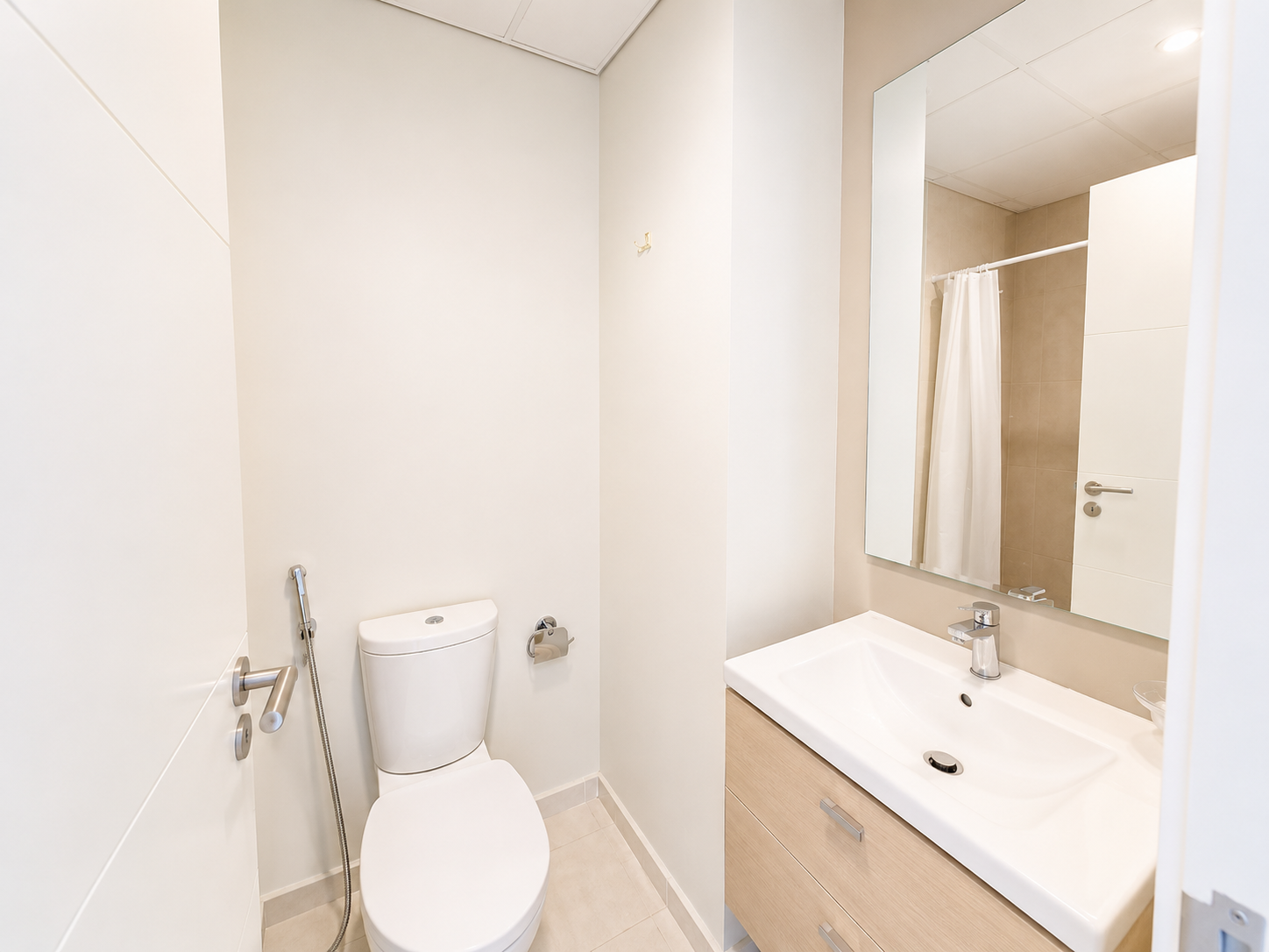 Upgraded Villa 3BR + Maid | Tenant Occupied | Unfurnished